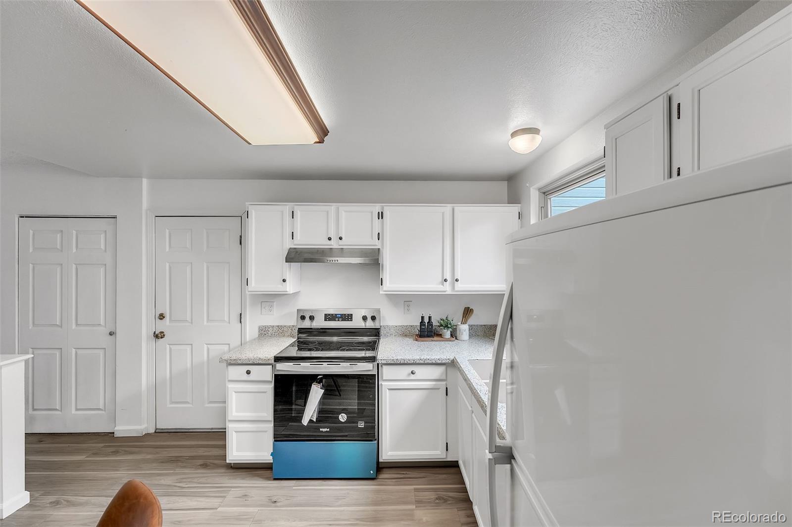 MLS Image #5 for 8479  rabbitbrush way,parker, Colorado