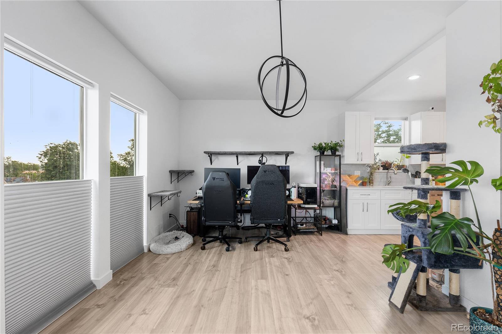 MLS Image #11 for 1400 w alaska place,denver, Colorado