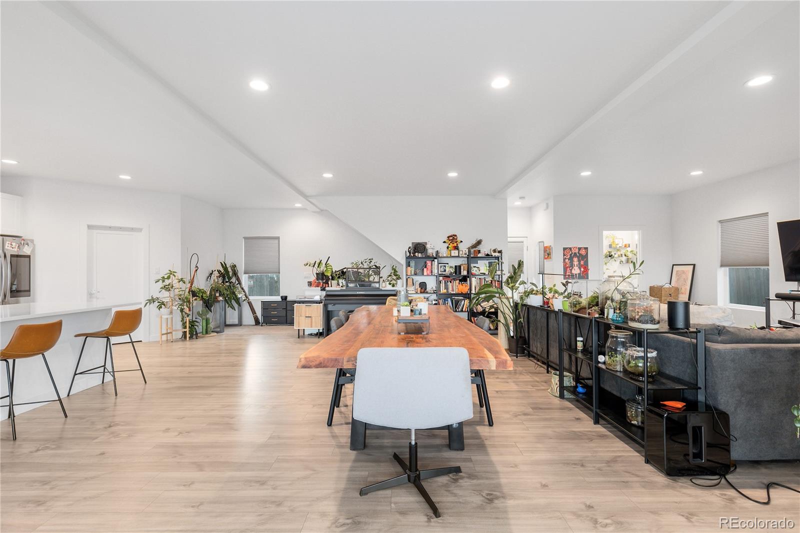 MLS Image #14 for 1400 w alaska place,denver, Colorado