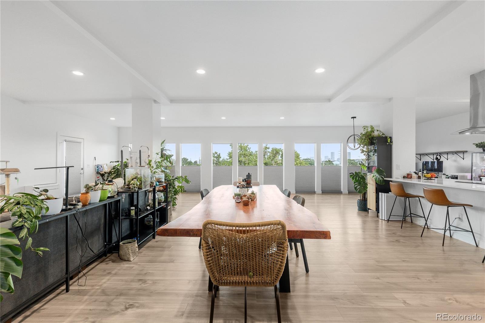 MLS Image #16 for 1400 w alaska place,denver, Colorado