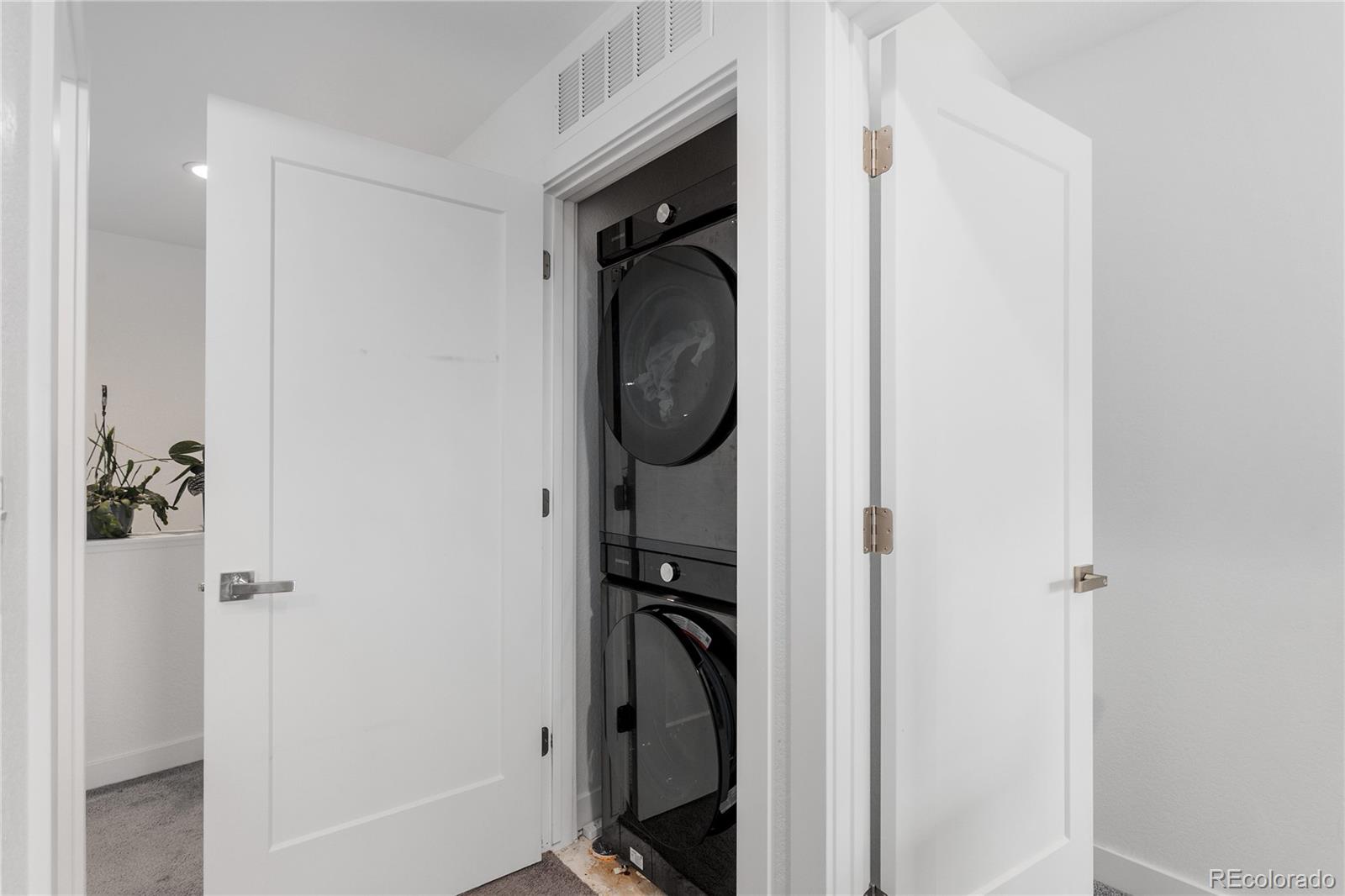 MLS Image #27 for 1400 w alaska place,denver, Colorado