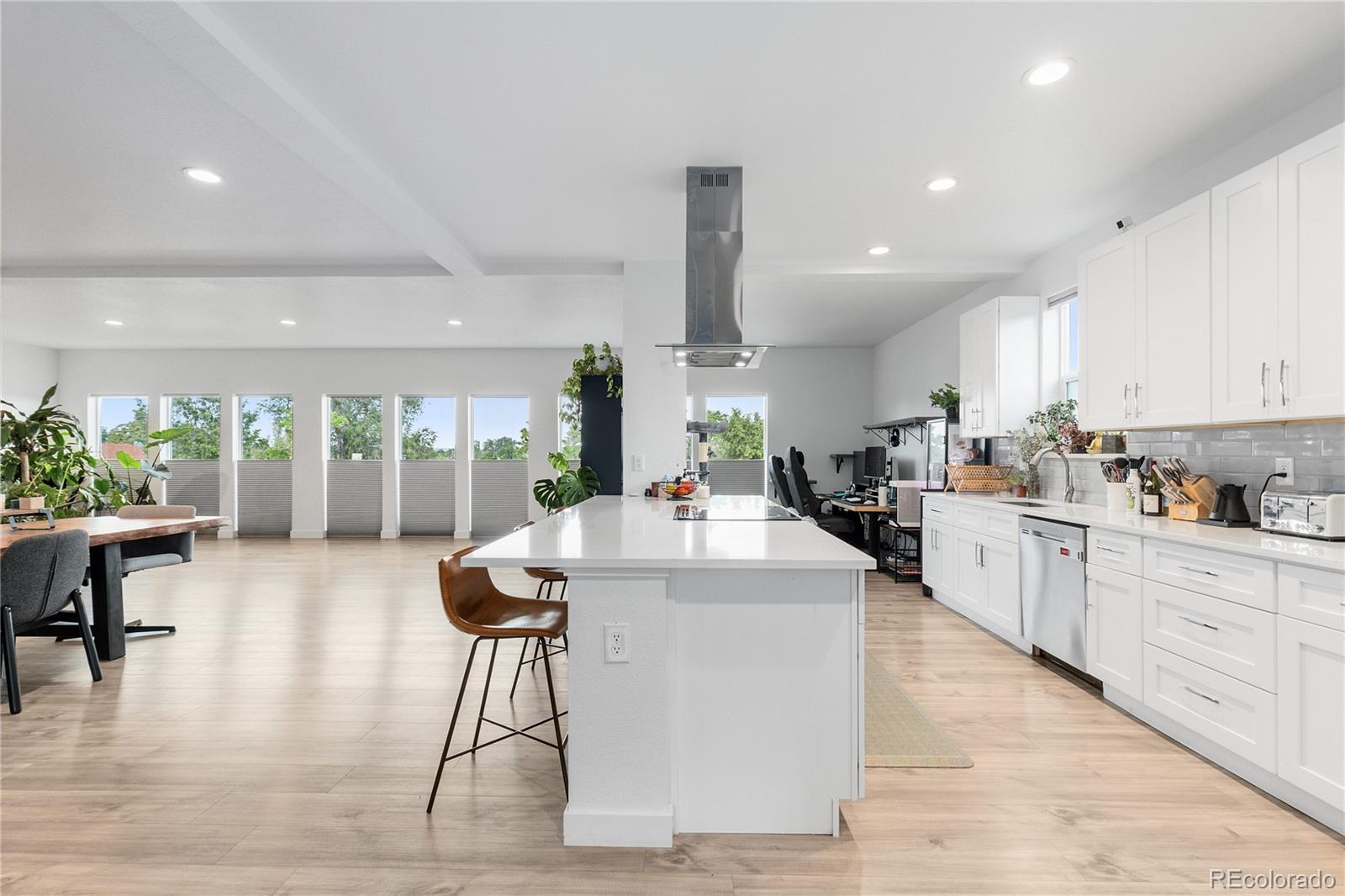 MLS Image #7 for 1400 w alaska place,denver, Colorado