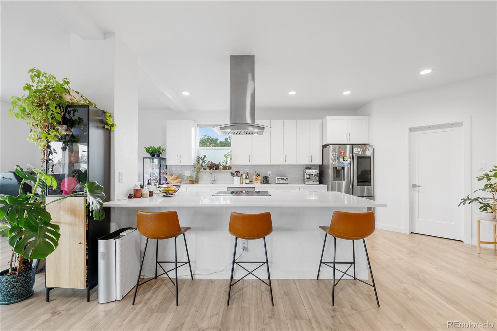 MLS Image #8 for 1400 w alaska place,denver, Colorado