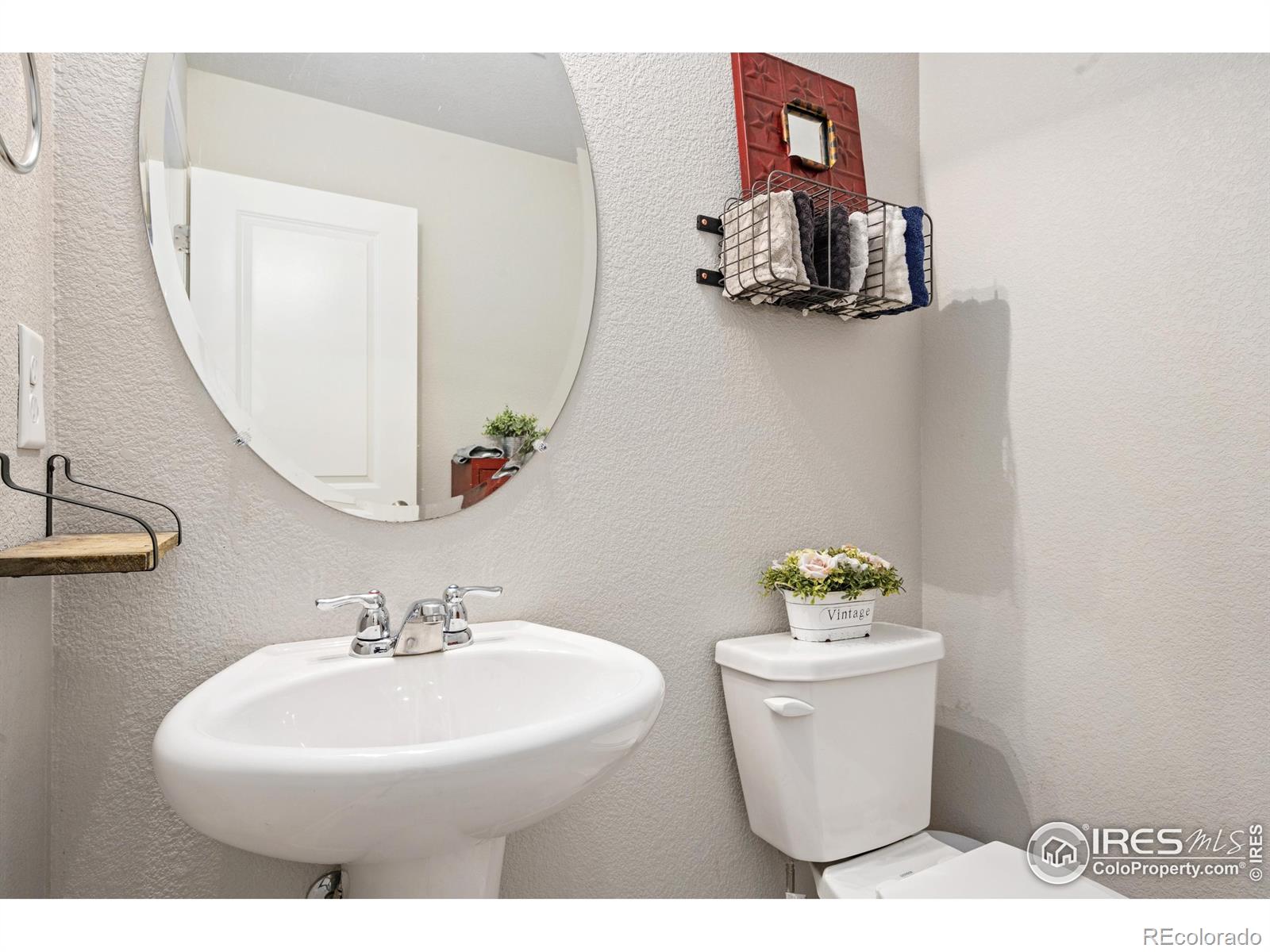 MLS Image #15 for 3068  aries drive,loveland, Colorado