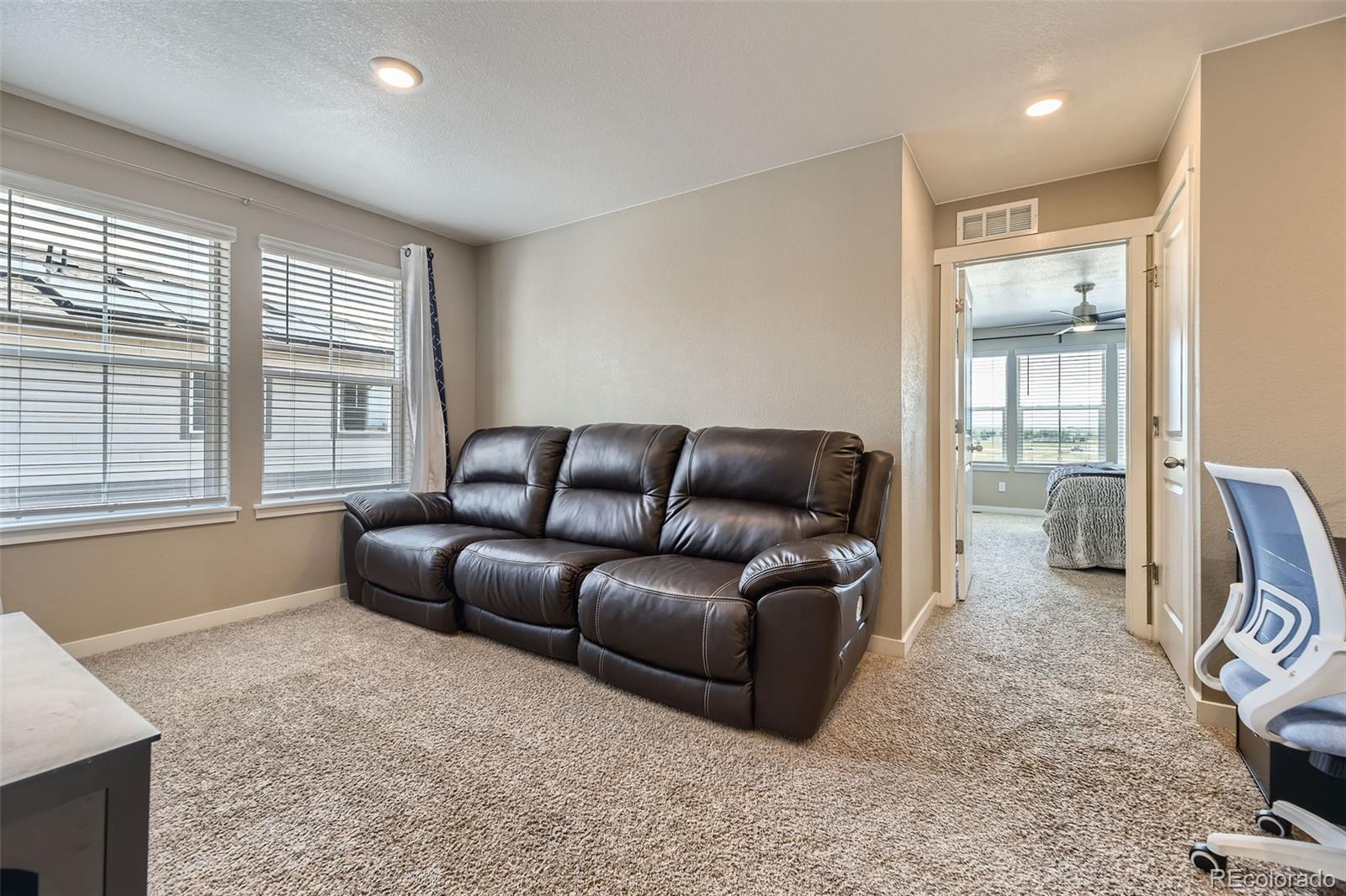 MLS Image #11 for 21751 e 7th ,aurora, Colorado