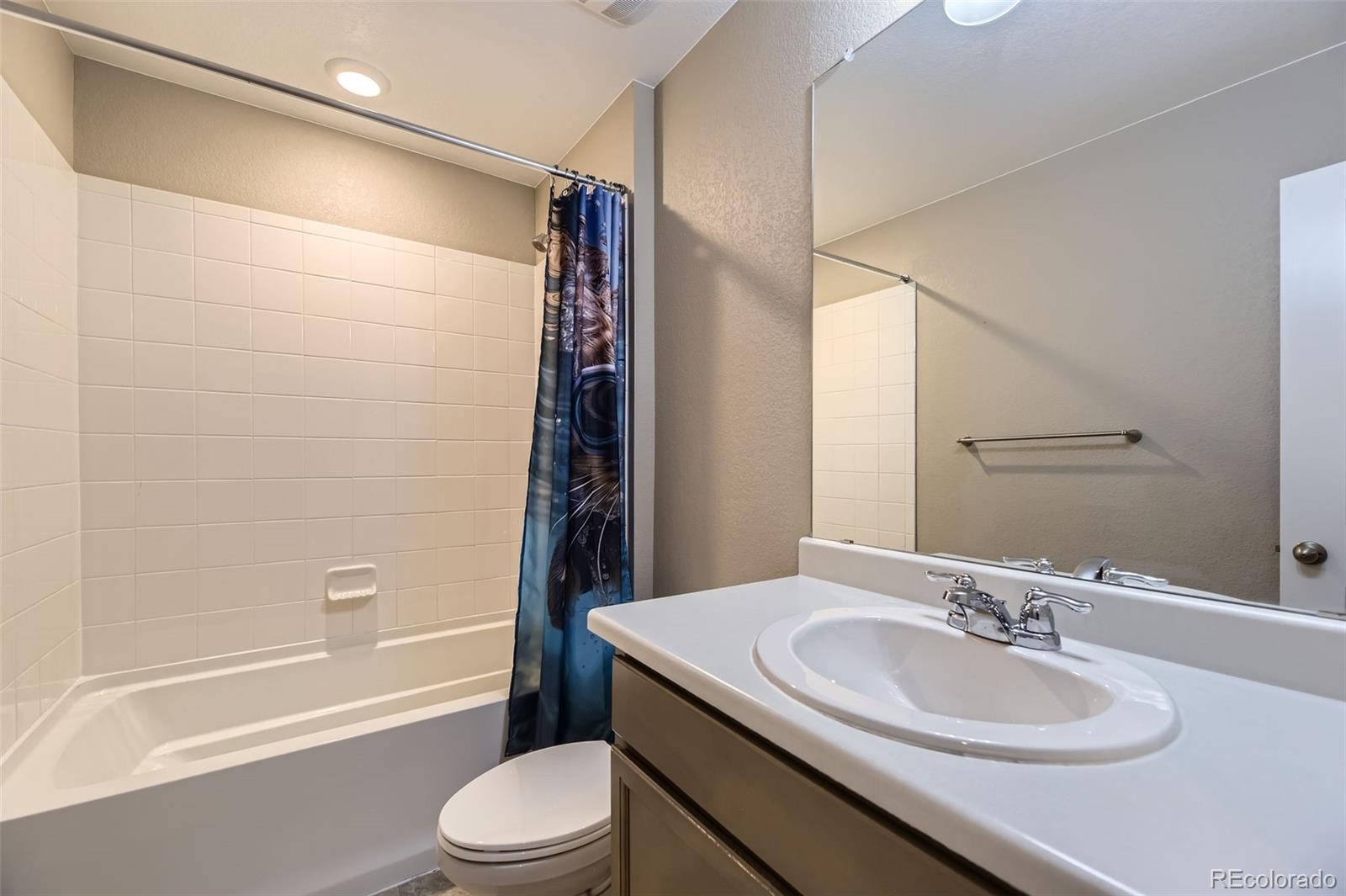 MLS Image #9 for 21751 e 7th ,aurora, Colorado
