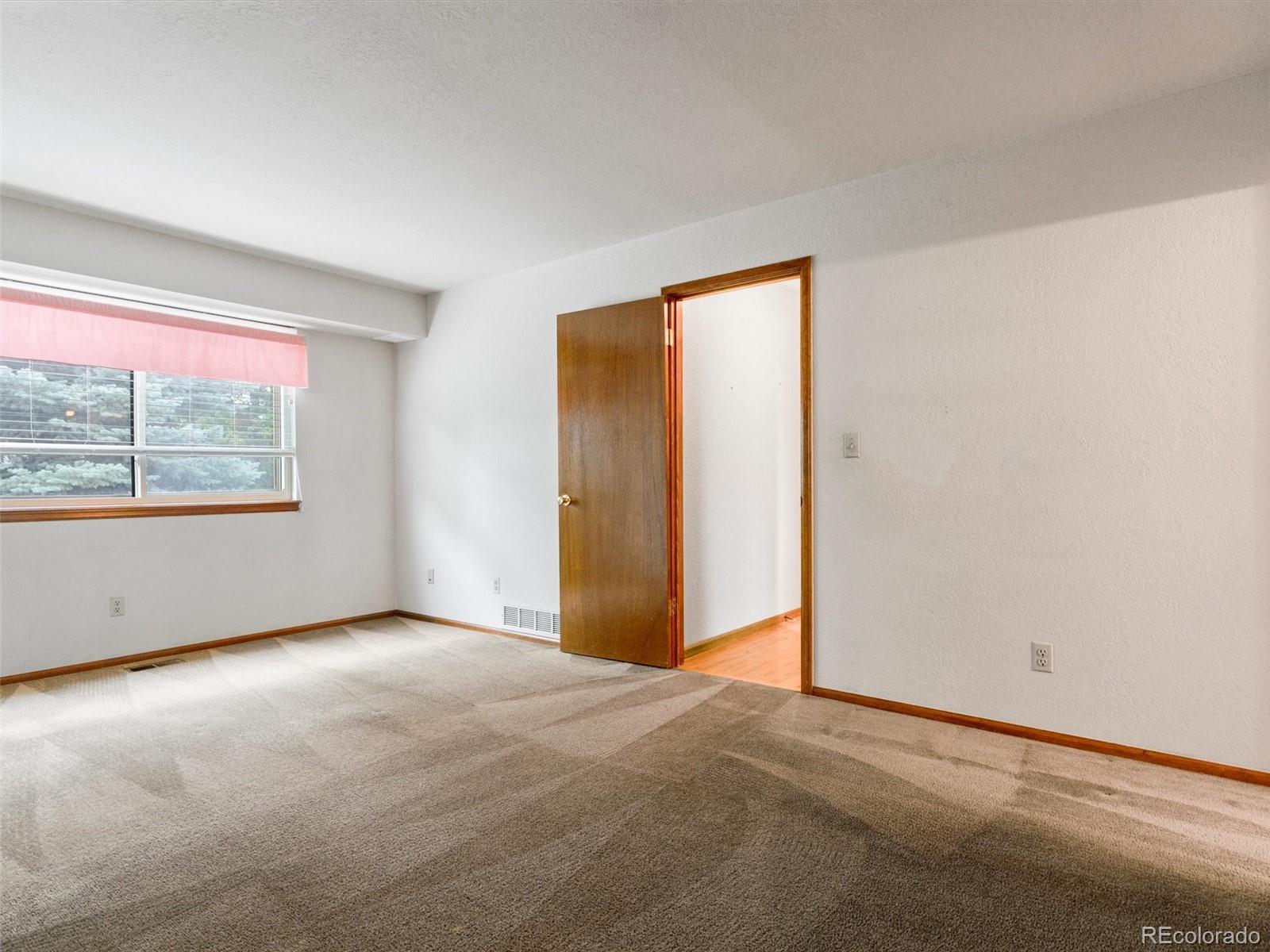 MLS Image #22 for 2040  yarrow street,lakewood, Colorado