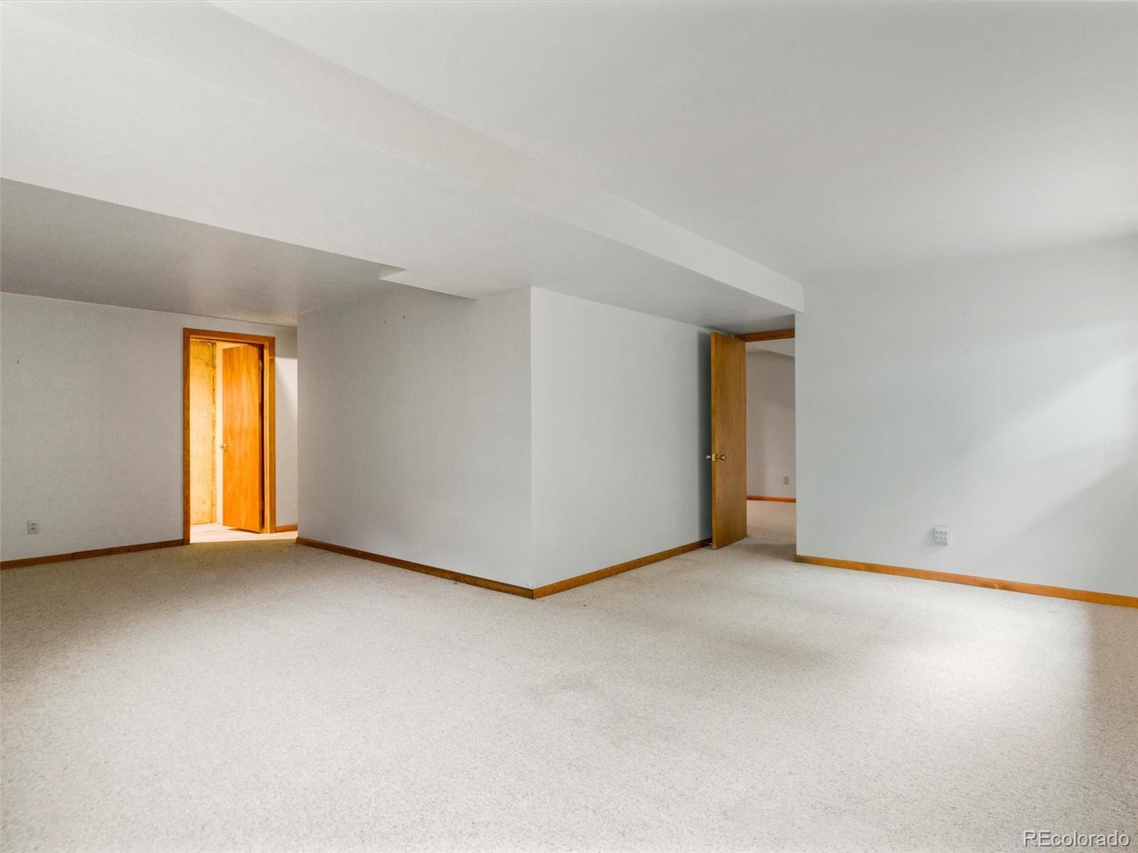 MLS Image #25 for 2040  yarrow street,lakewood, Colorado