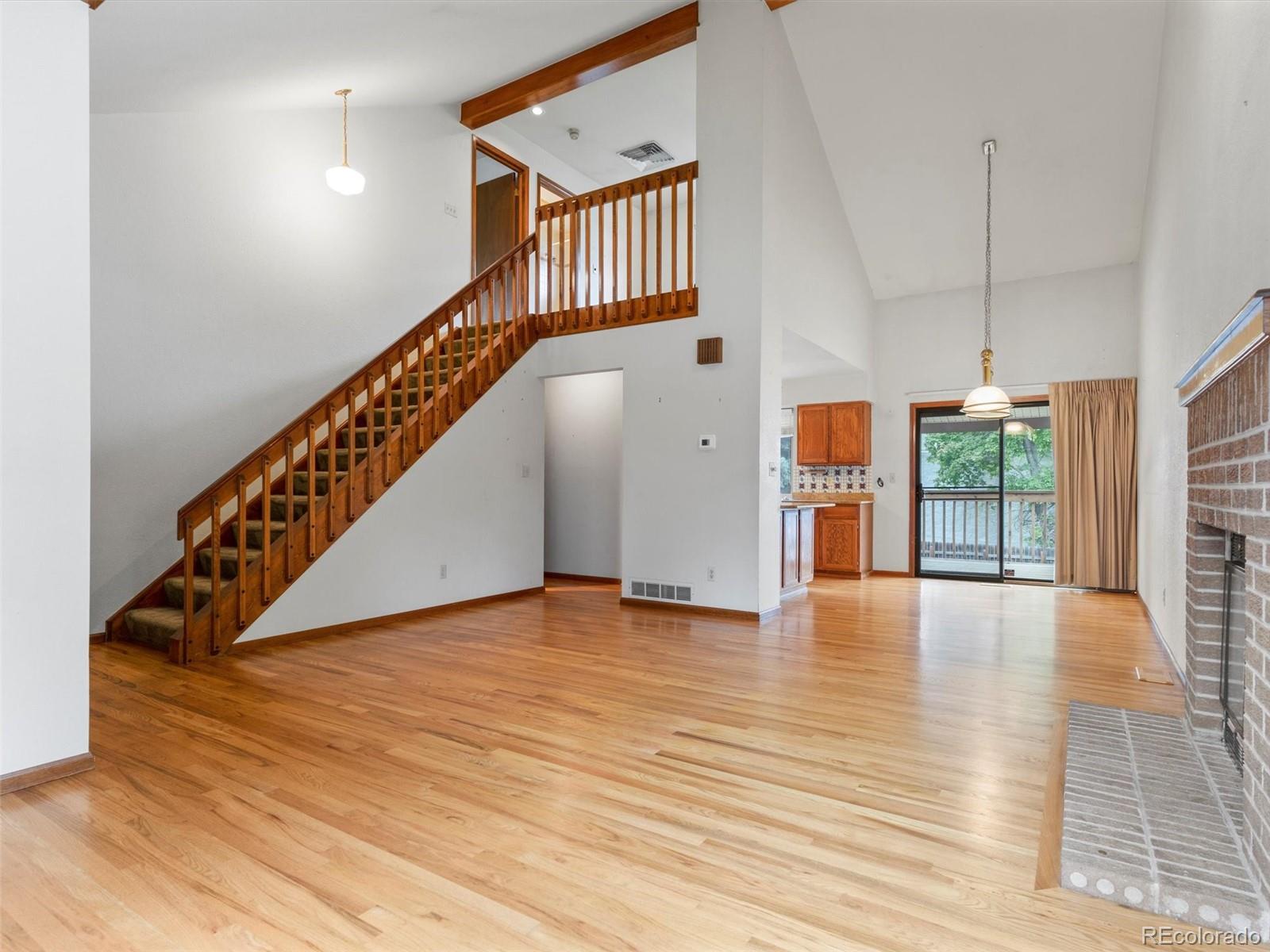 MLS Image #7 for 2040  yarrow street,lakewood, Colorado