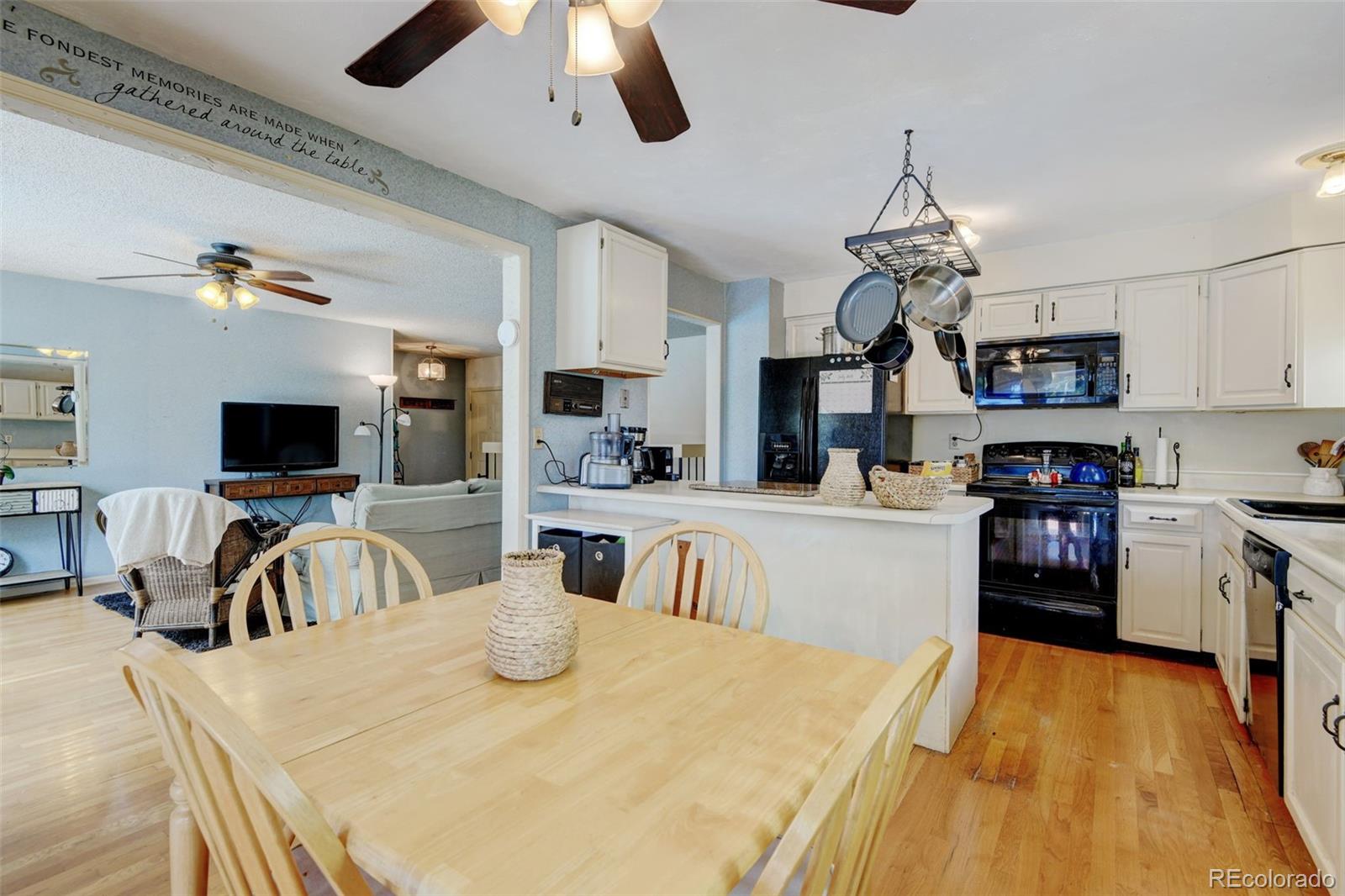 MLS Image #13 for 6477 s brentwood way,littleton, Colorado