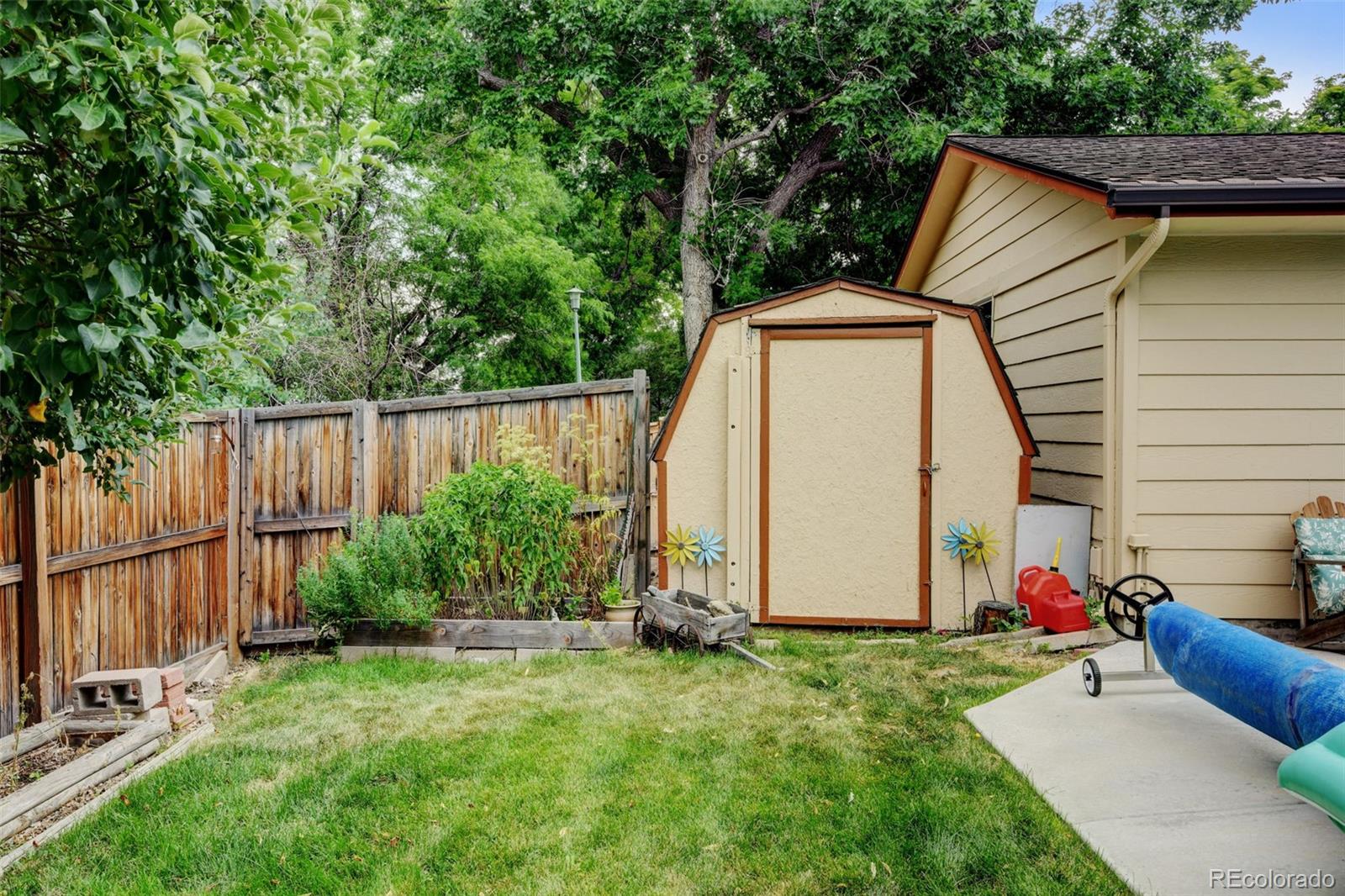 MLS Image #40 for 6477 s brentwood way,littleton, Colorado