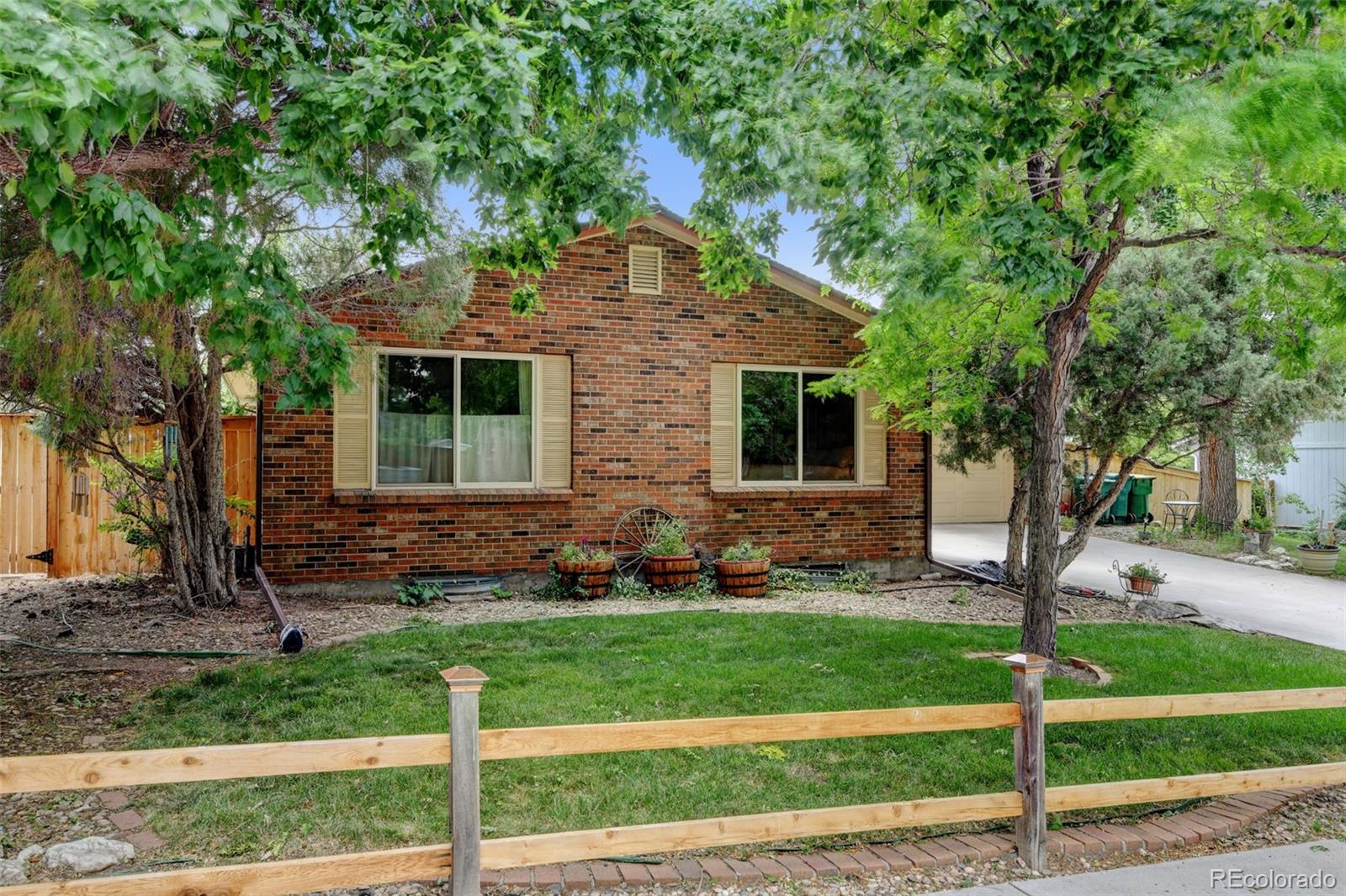 MLS Image #47 for 6477 s brentwood way,littleton, Colorado