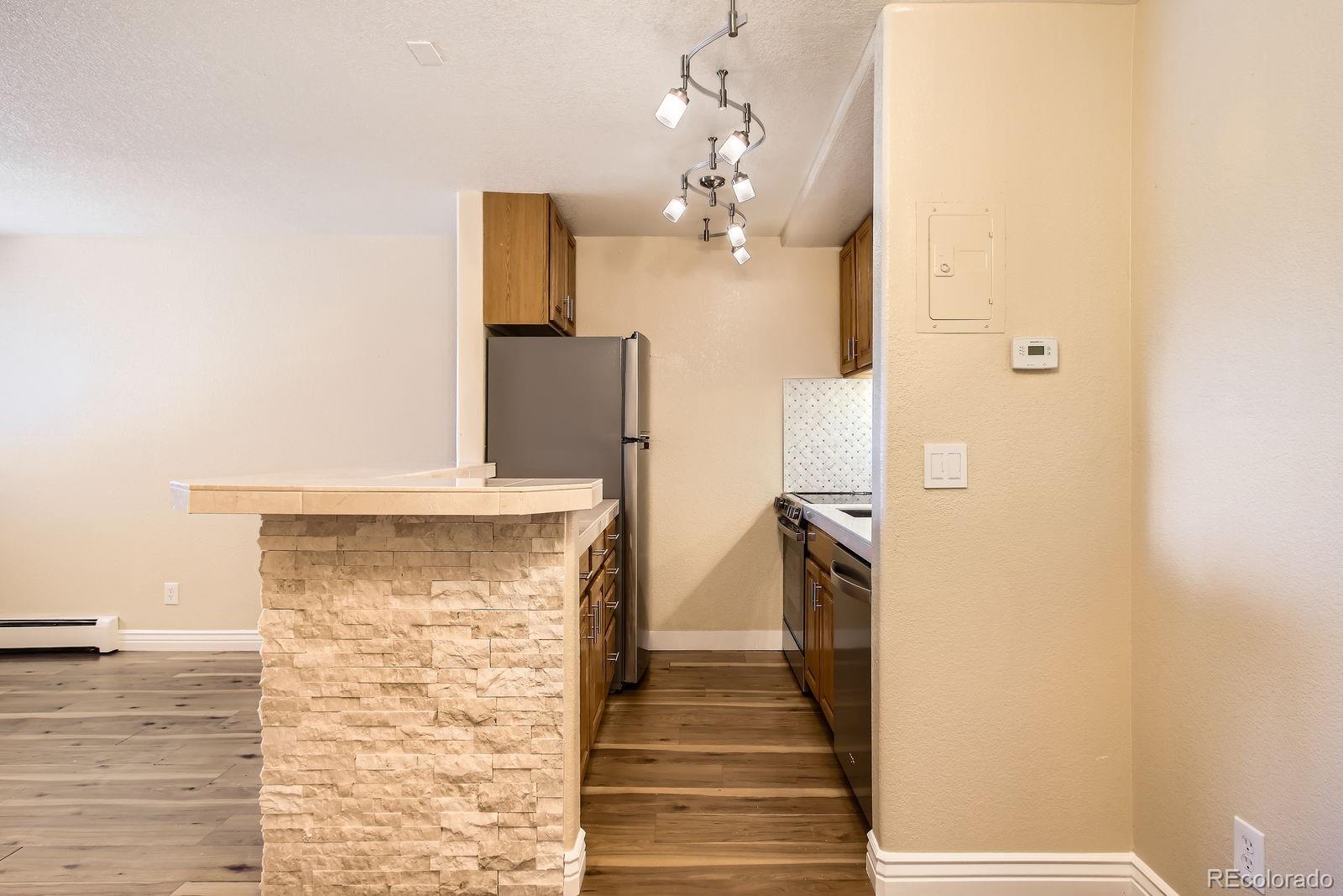 MLS Image #13 for 5402  carr street,arvada, Colorado