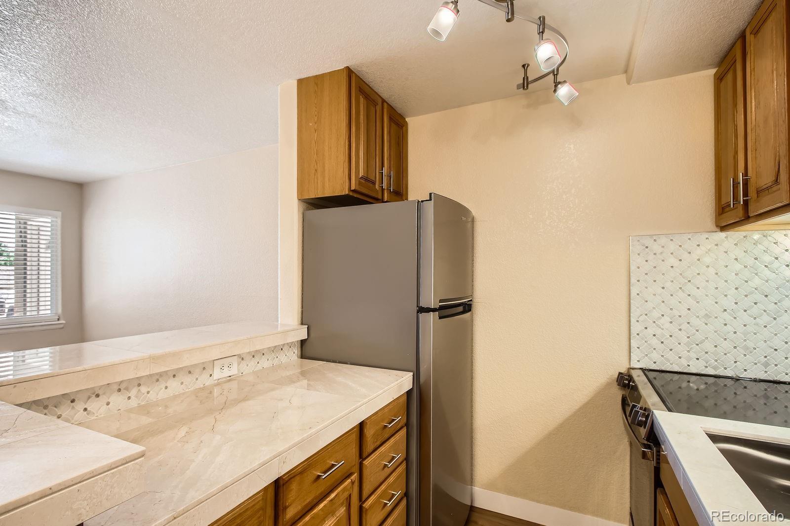 MLS Image #9 for 5402  carr street,arvada, Colorado