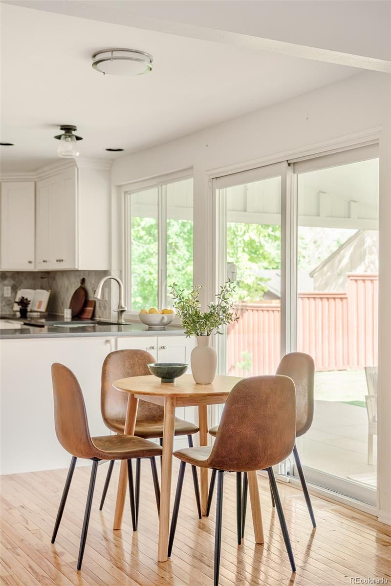 MLS Image #11 for 3722 s rosemary way,denver, Colorado
