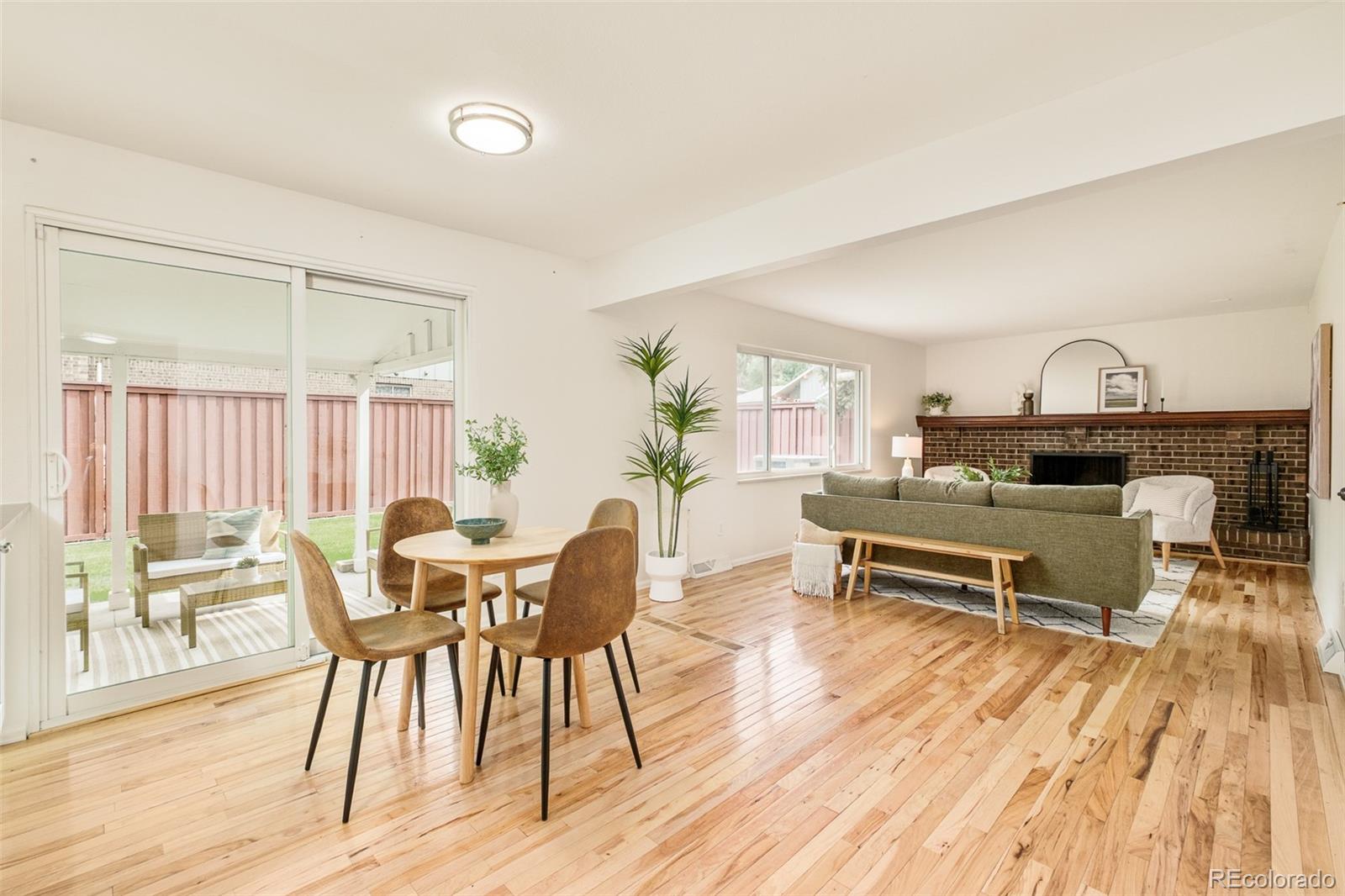 MLS Image #12 for 3722 s rosemary way,denver, Colorado