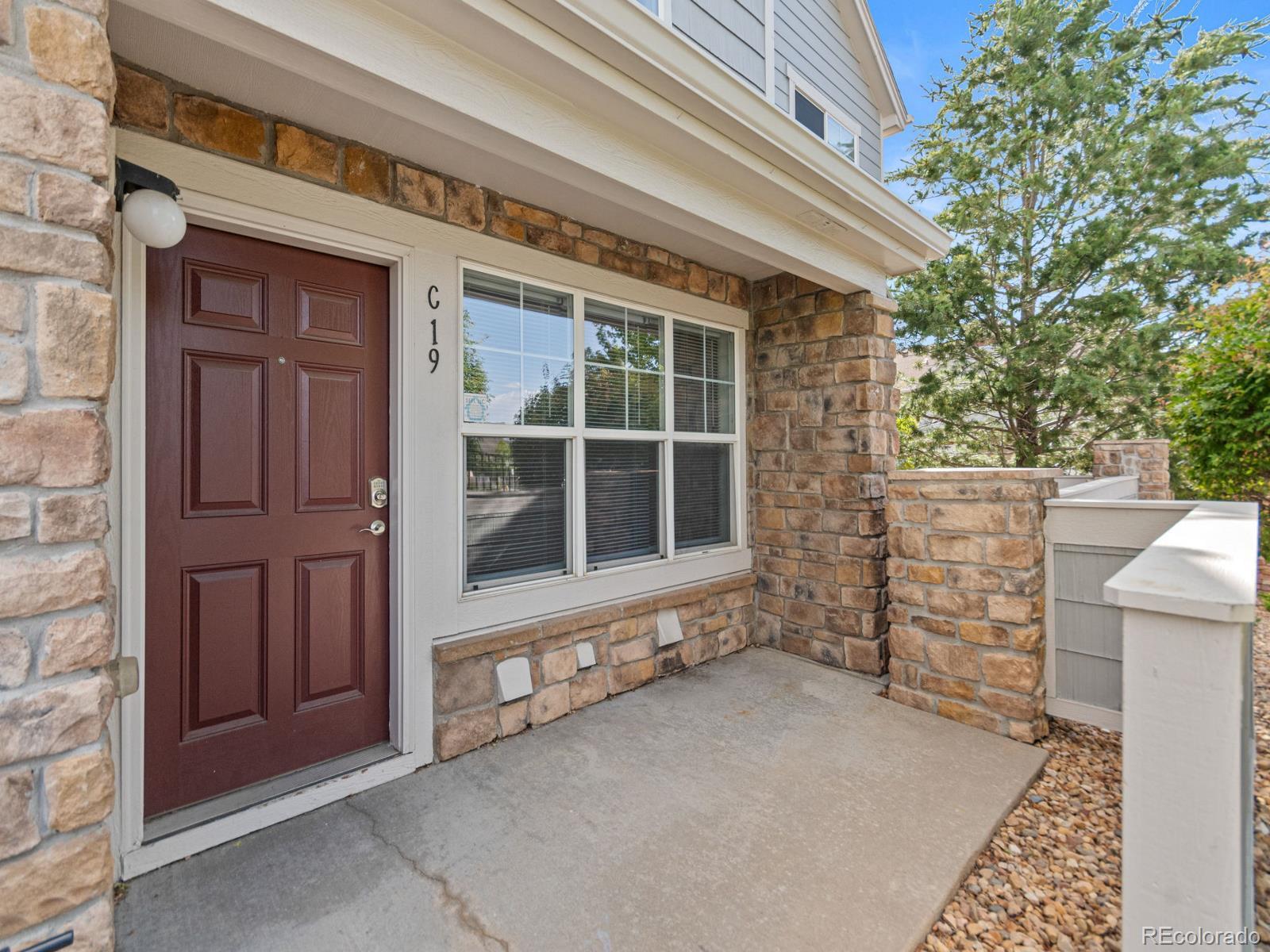 MLS Image #4 for 23500 e alamo place,aurora, Colorado