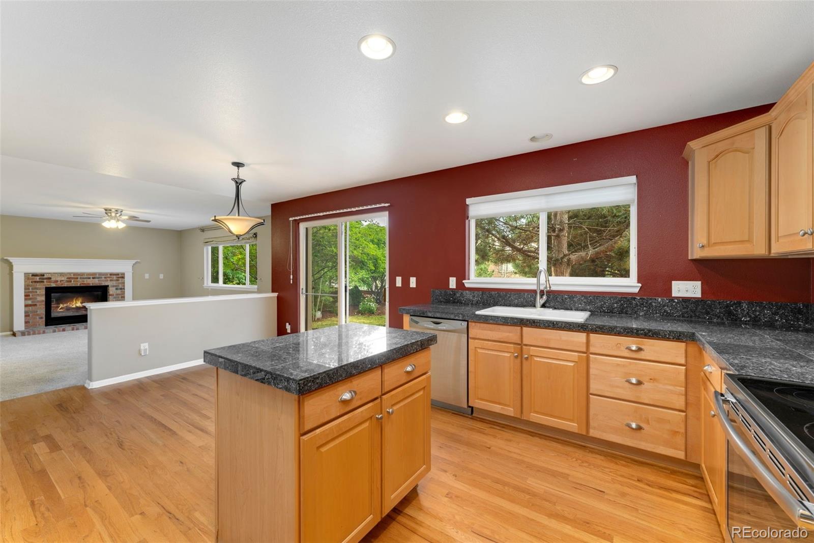 MLS Image #10 for 17132 e 104th way,commerce city, Colorado