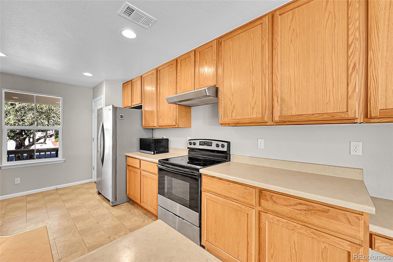 MLS Image #5 for 5564  kalispell street,denver, Colorado