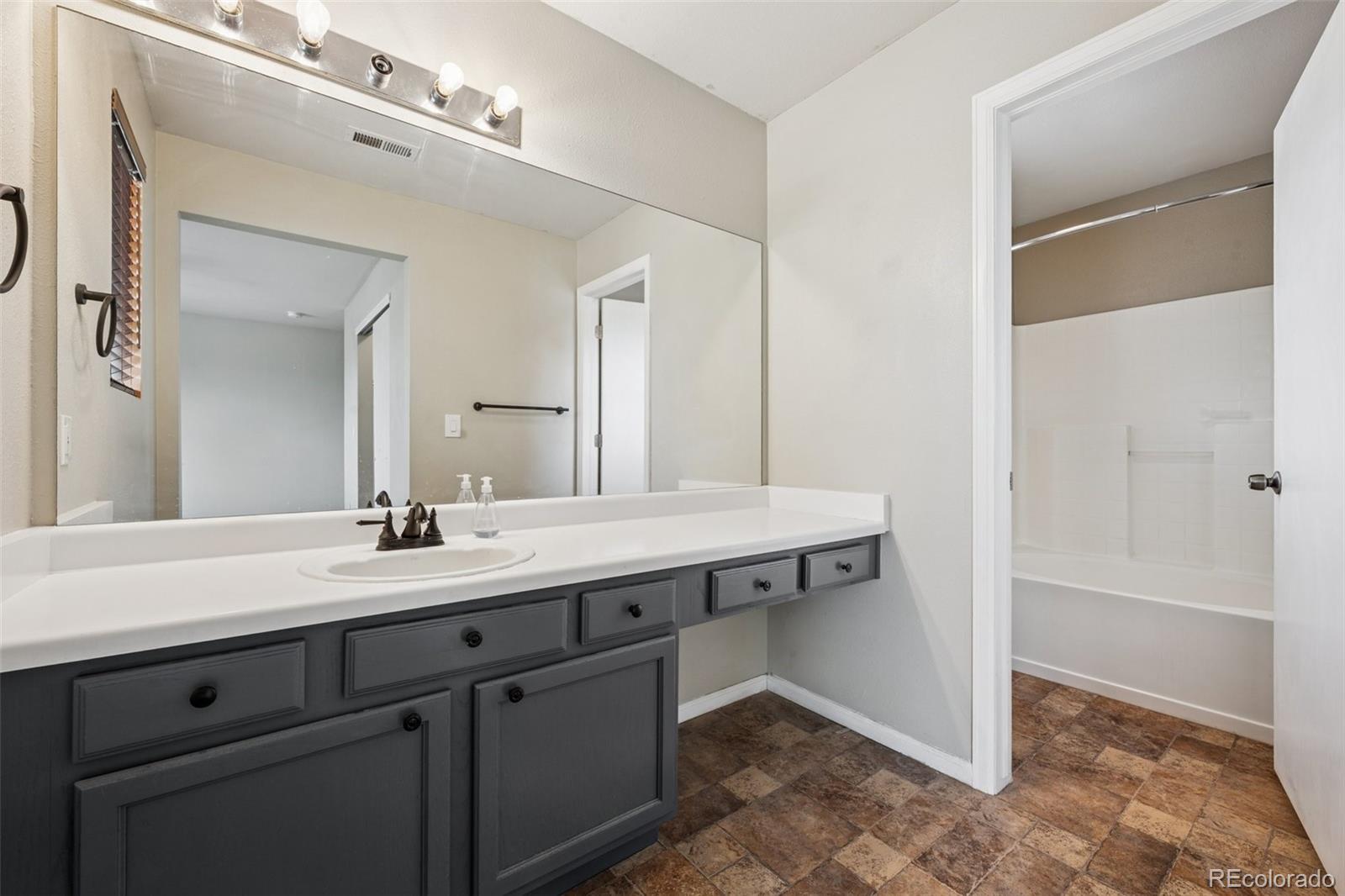 MLS Image #11 for 628  prairie star circle,colorado springs, Colorado