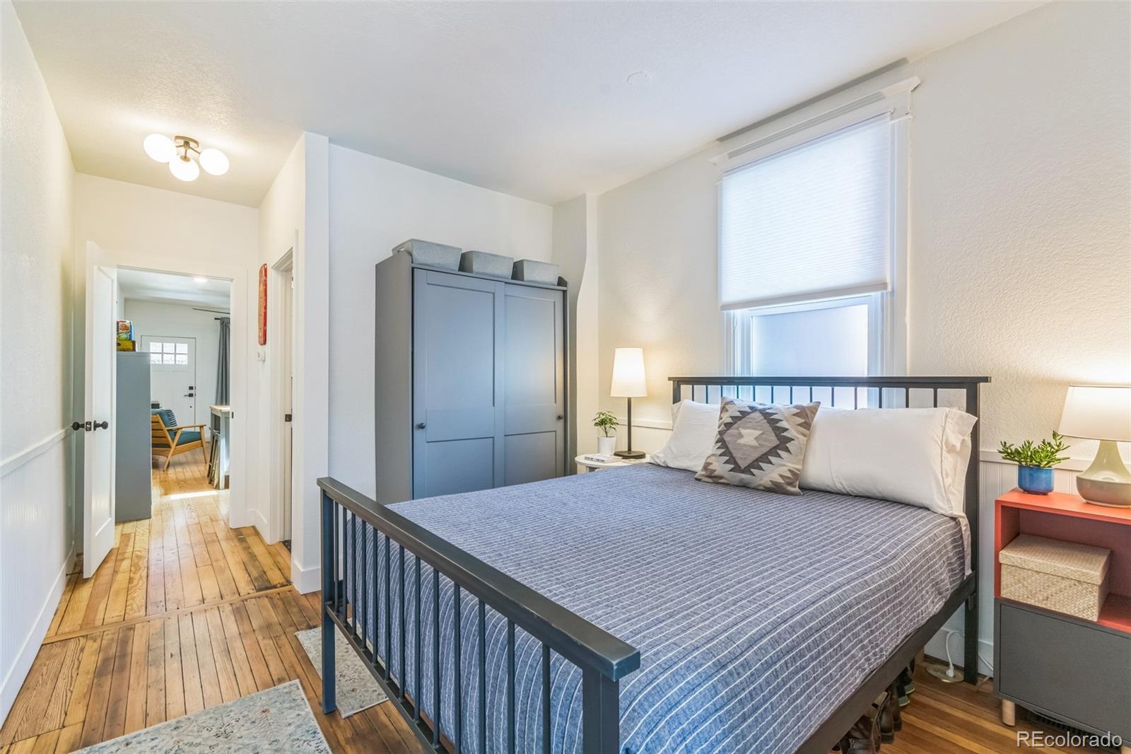 MLS Image #18 for 3329 n high street,denver, Colorado