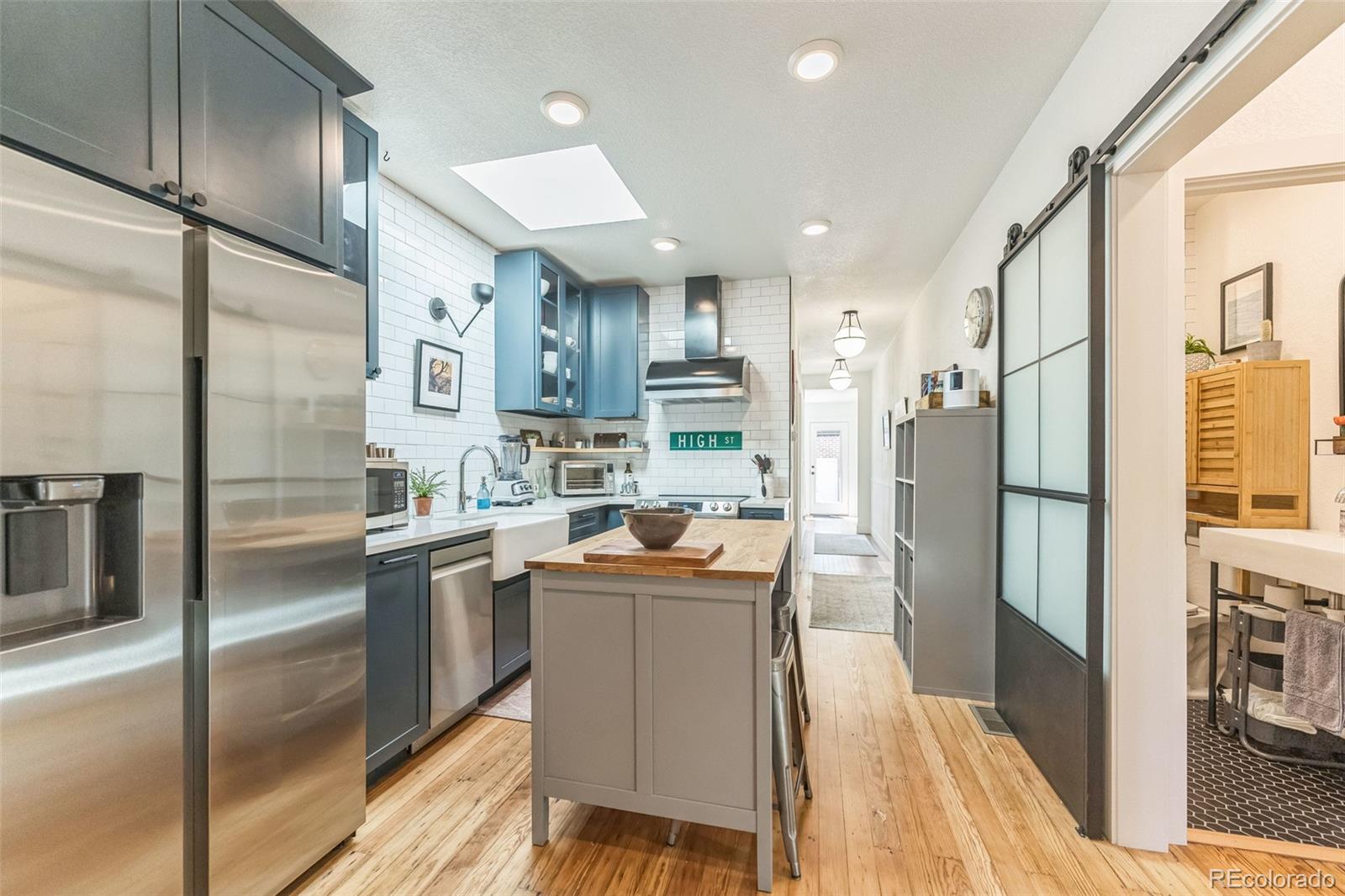 MLS Image #9 for 3329 n high street,denver, Colorado