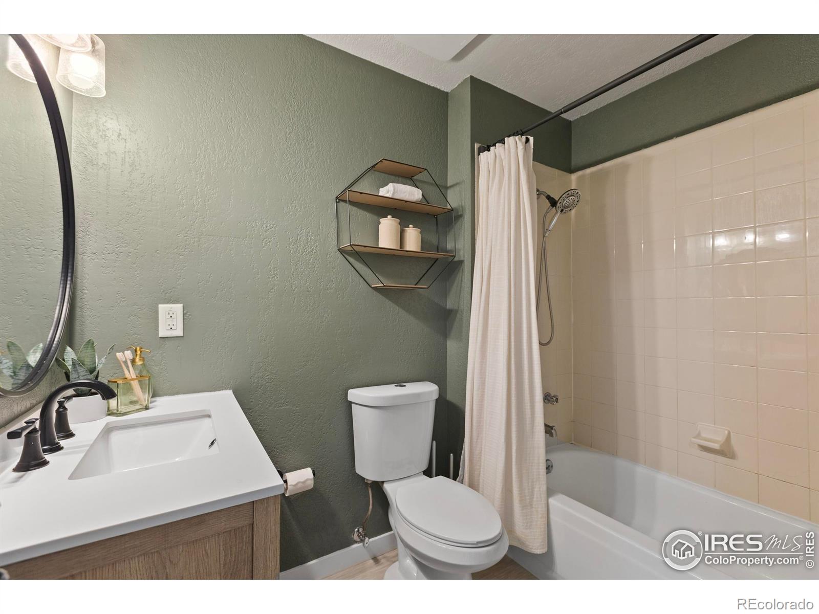 MLS Image #20 for 1013 e willox lane,fort collins, Colorado