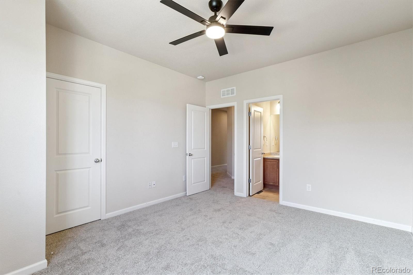 MLS Image #15 for 16062 w 62nd lane,arvada, Colorado