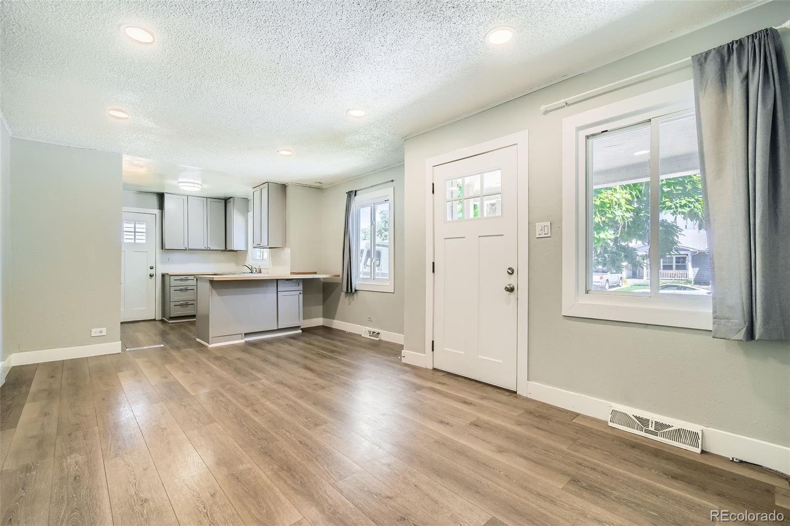 MLS Image #7 for 2726 w 1st avenue,denver, Colorado