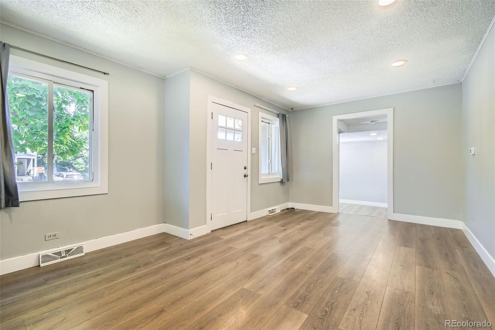 MLS Image #8 for 2726 w 1st avenue,denver, Colorado