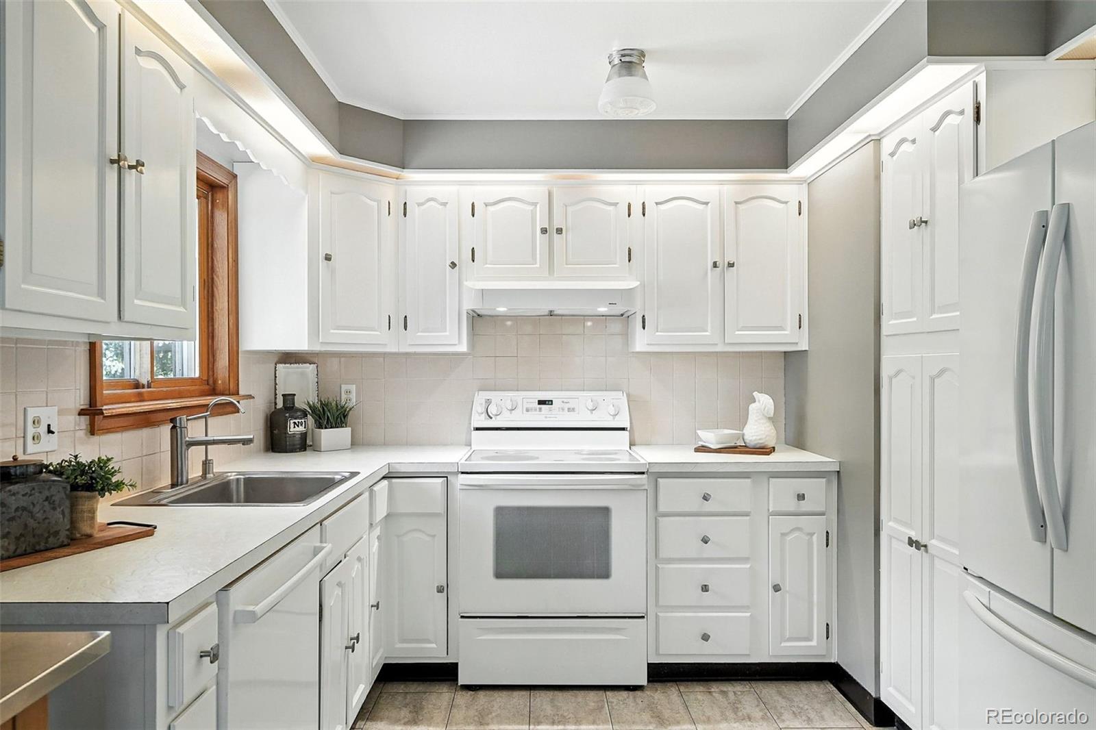 MLS Image #8 for 6267 s josephine way,centennial, Colorado