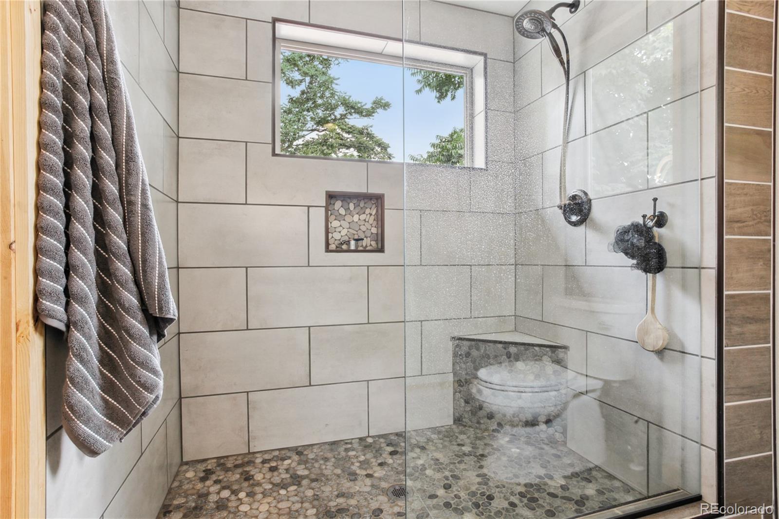 MLS Image #14 for 2143 s downing street,denver, Colorado