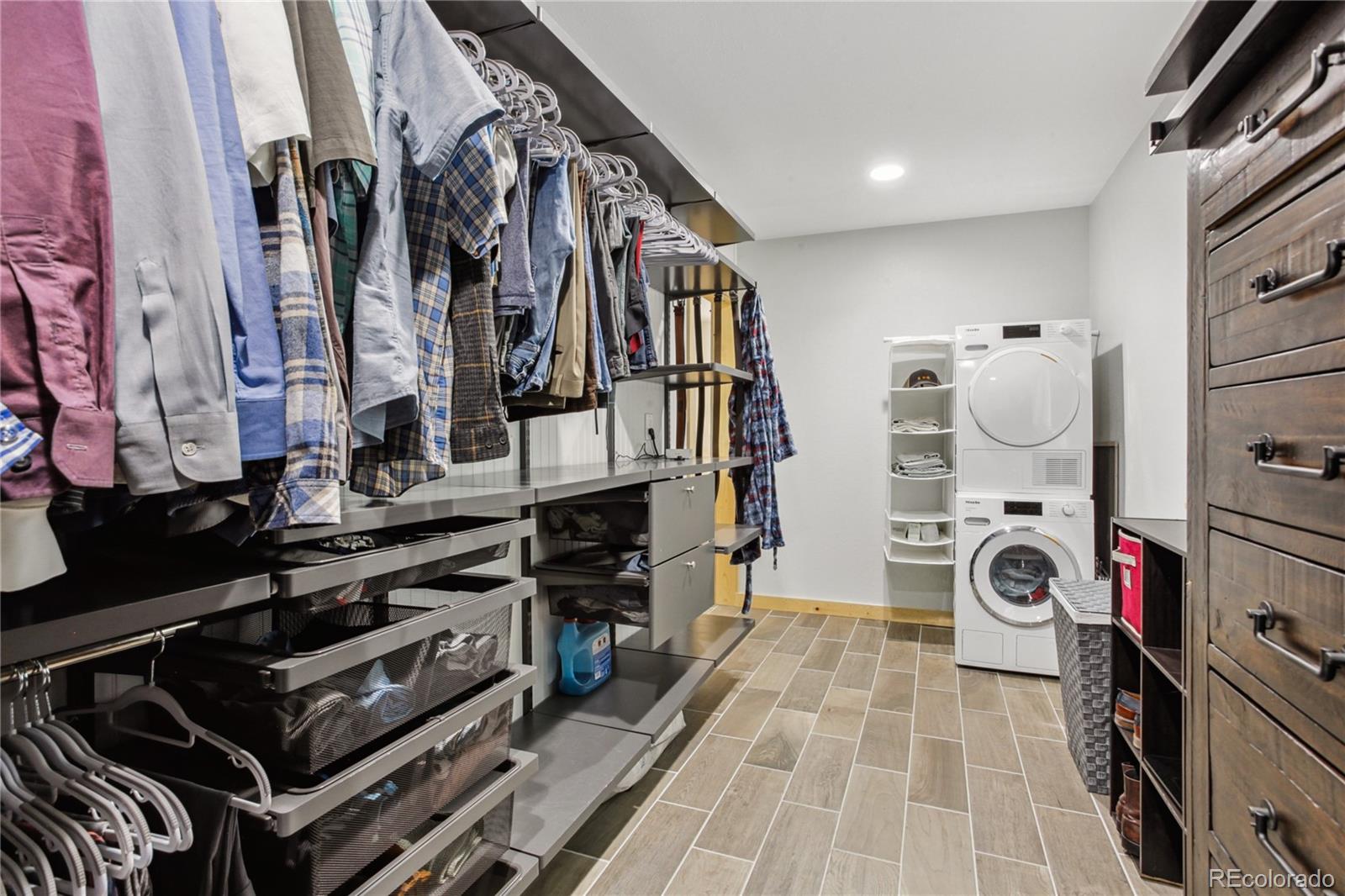 MLS Image #15 for 2143 s downing street,denver, Colorado