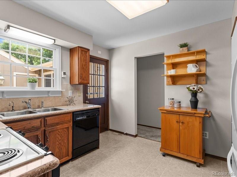 MLS Image #9 for 7101 w yale avenue,denver, Colorado