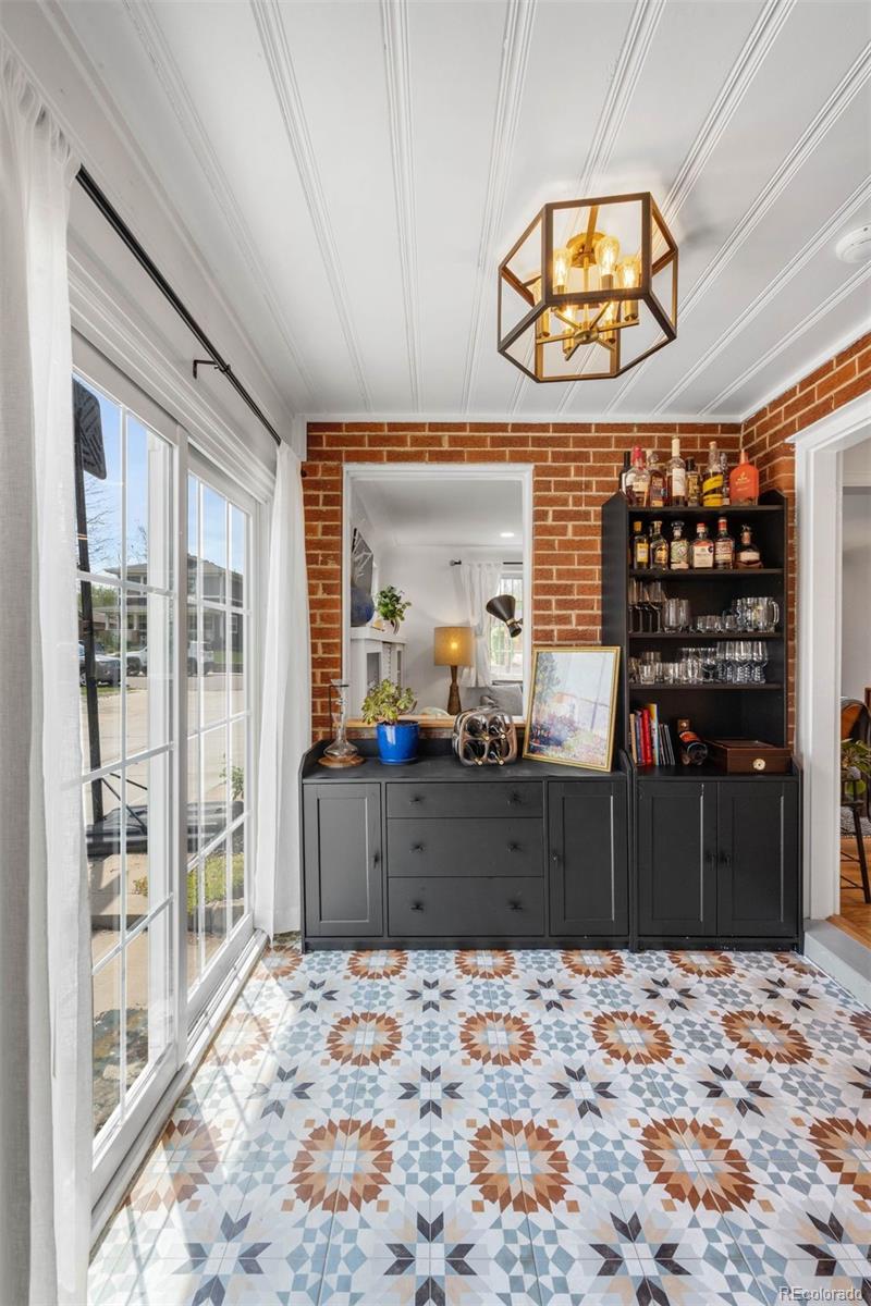 MLS Image #6 for 5051 w 35th avenue,denver, Colorado