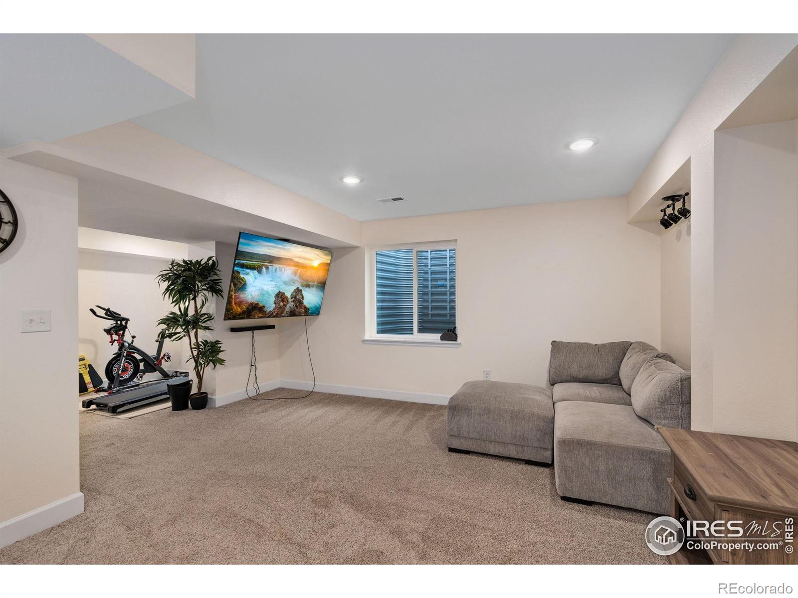 MLS Image #19 for 3333  wagon trail road,fort collins, Colorado
