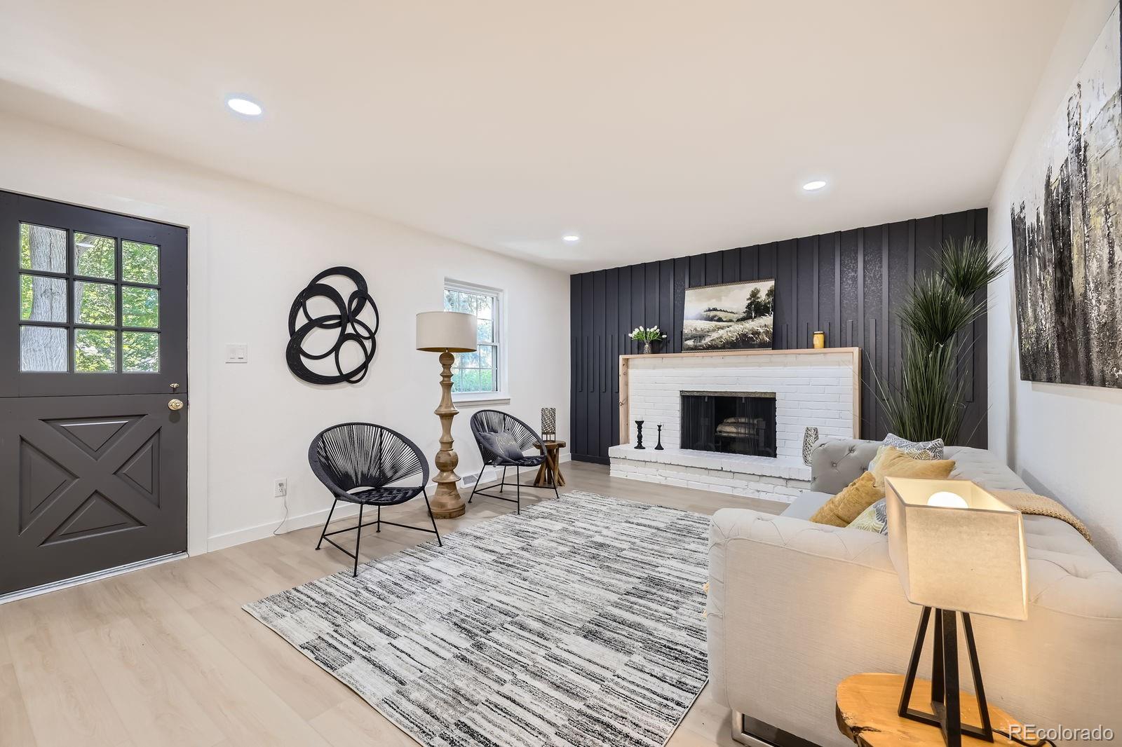 MLS Image #3 for 3374 s niagara way,denver, Colorado