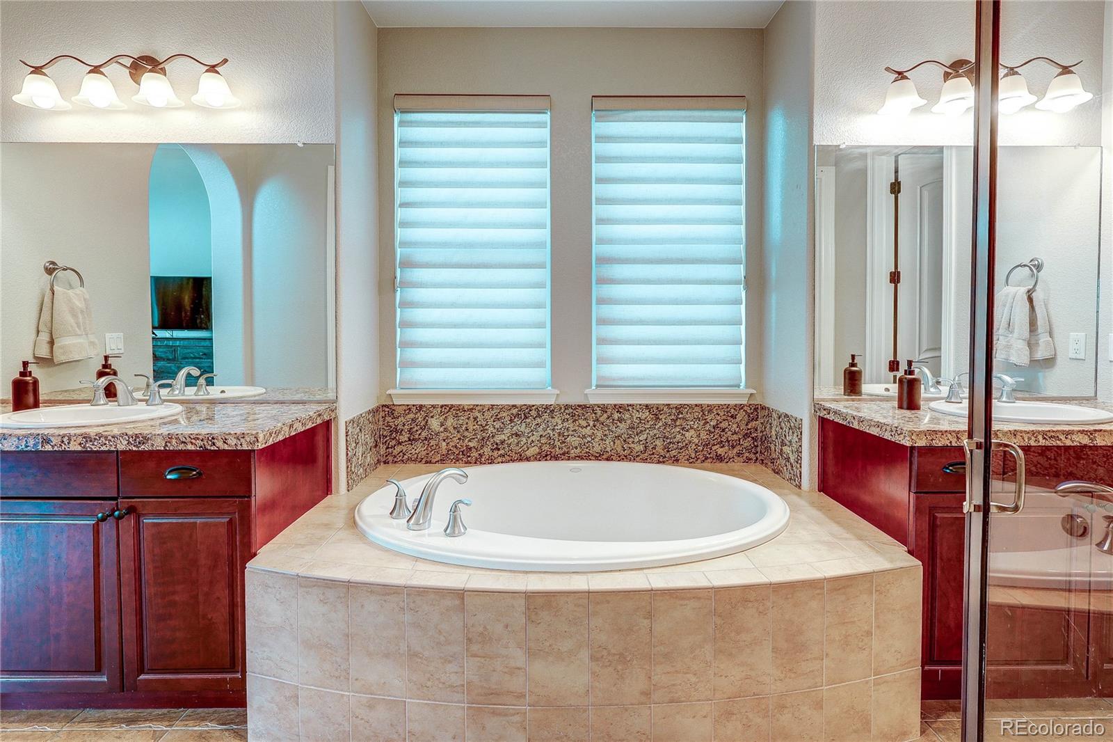 MLS Image #29 for 9591  sunset hill drive,lone tree, Colorado