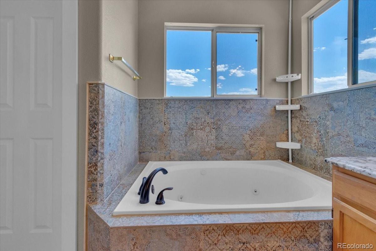 MLS Image #12 for 15406 e dorado avenue,centennial, Colorado