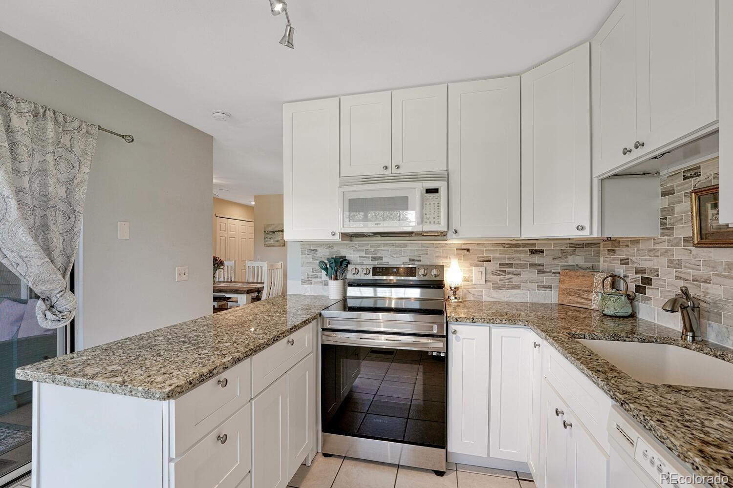 MLS Image #12 for 2028  palm drive,colorado springs, Colorado