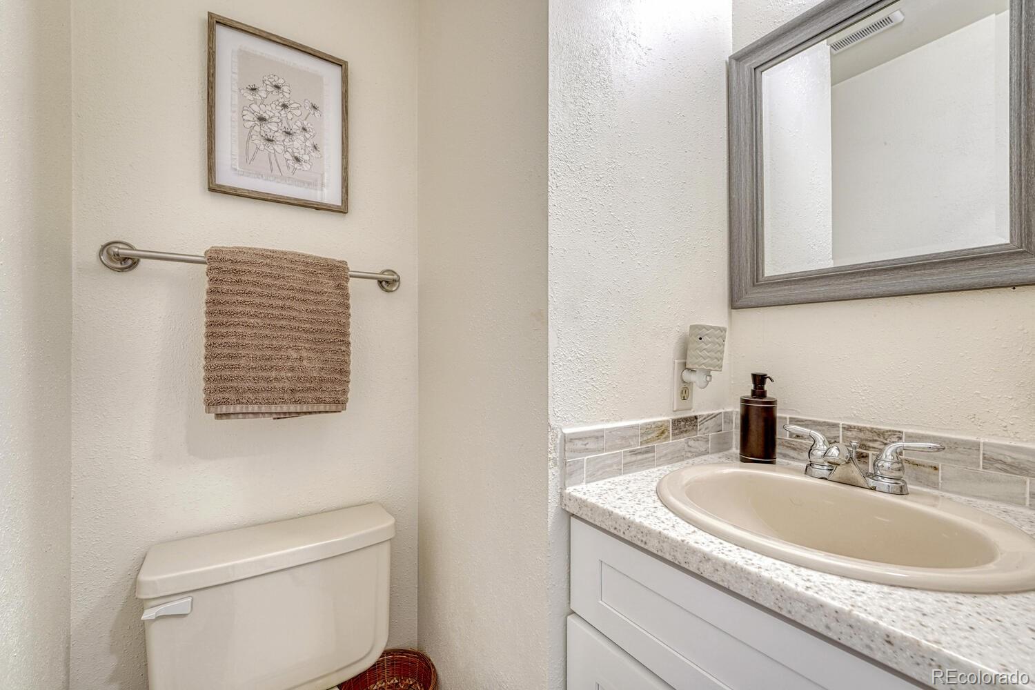 MLS Image #15 for 2028  palm drive,colorado springs, Colorado