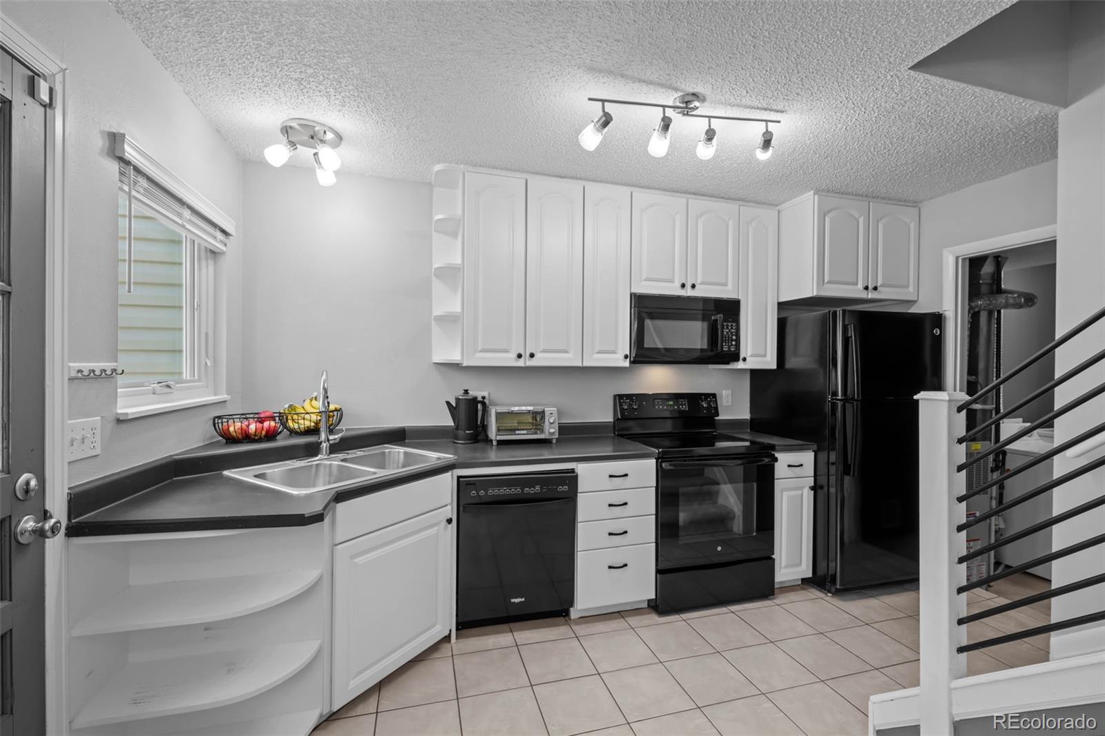 MLS Image #10 for 1779 s lee street,lakewood, Colorado