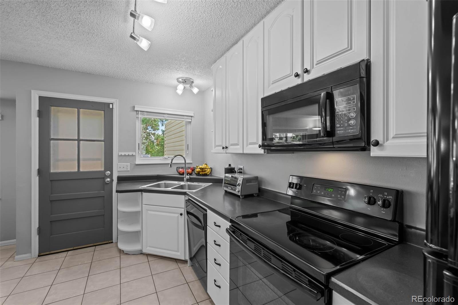 MLS Image #13 for 1779 s lee street,lakewood, Colorado