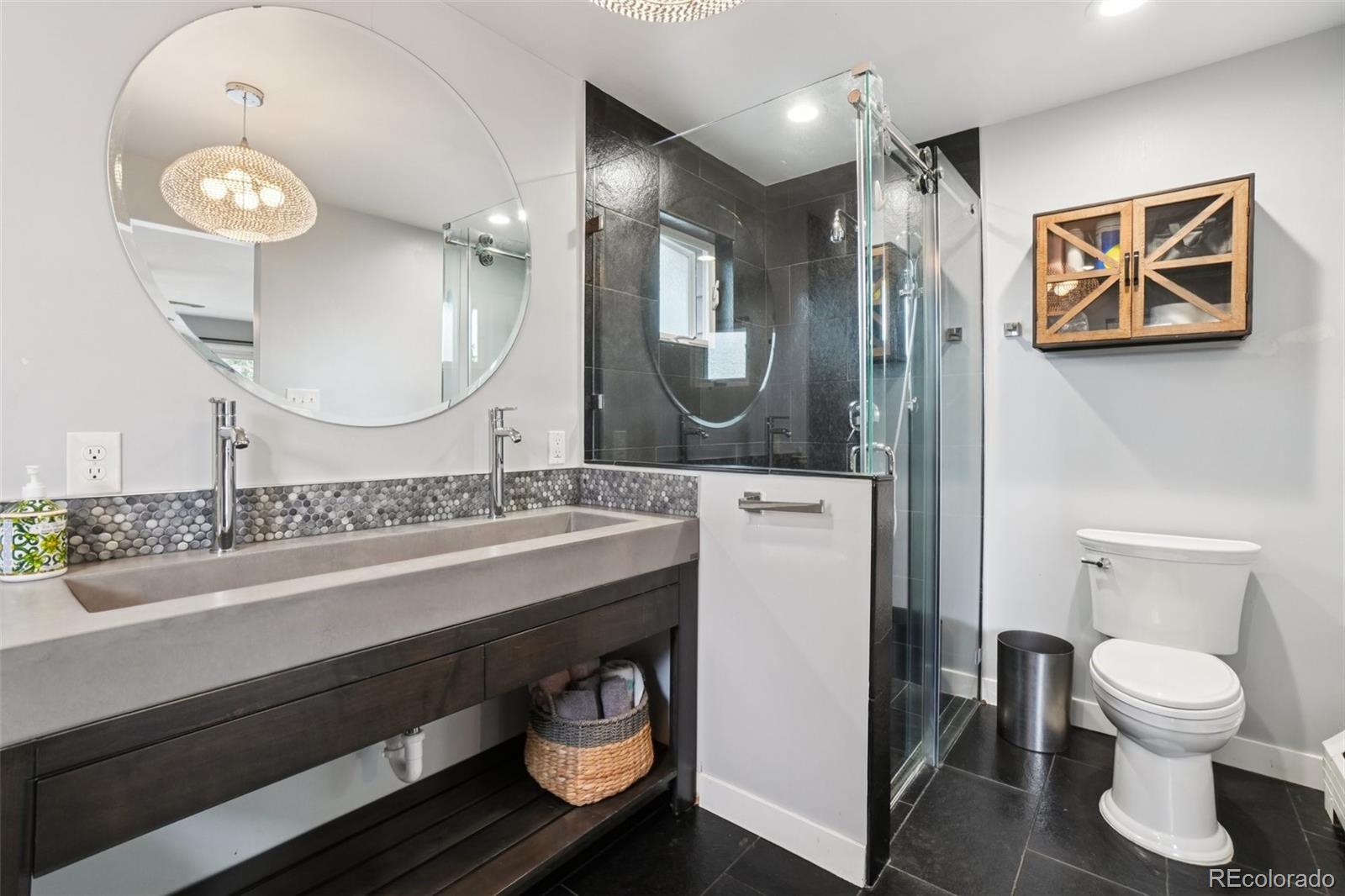 MLS Image #29 for 3095 s vine street,denver, Colorado