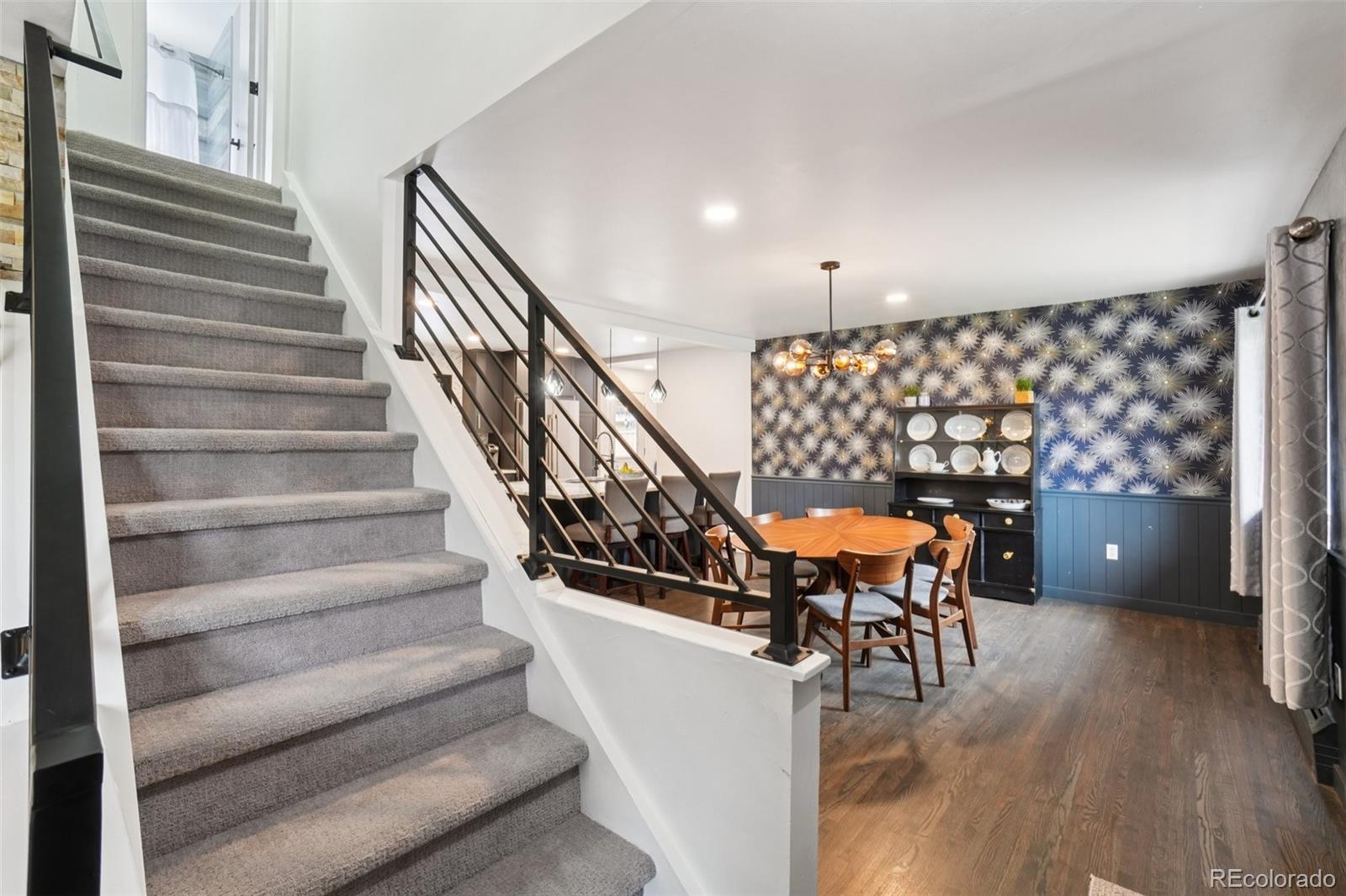 MLS Image #5 for 3095 s vine street,denver, Colorado