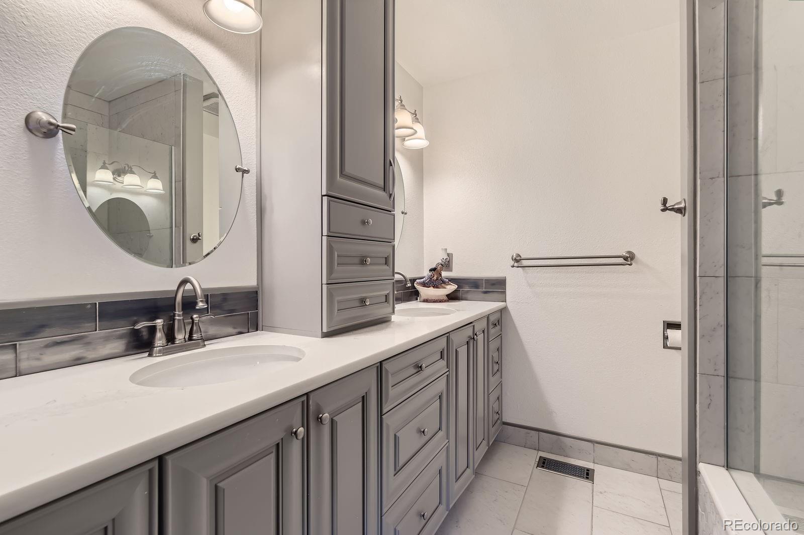 MLS Image #15 for 4054 s olathe court,aurora, Colorado