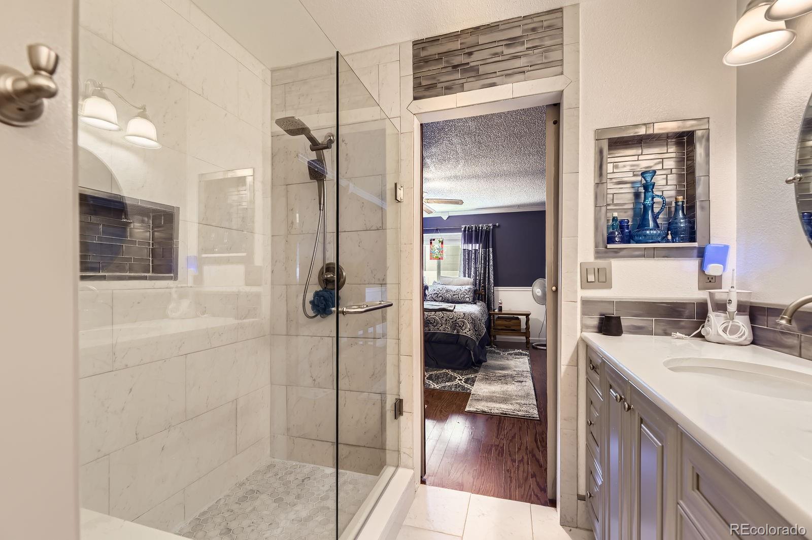 MLS Image #16 for 4054 s olathe court,aurora, Colorado