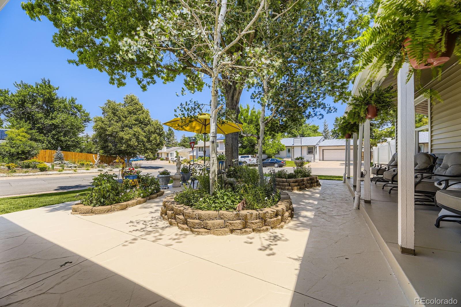 MLS Image #3 for 4054 s olathe court,aurora, Colorado