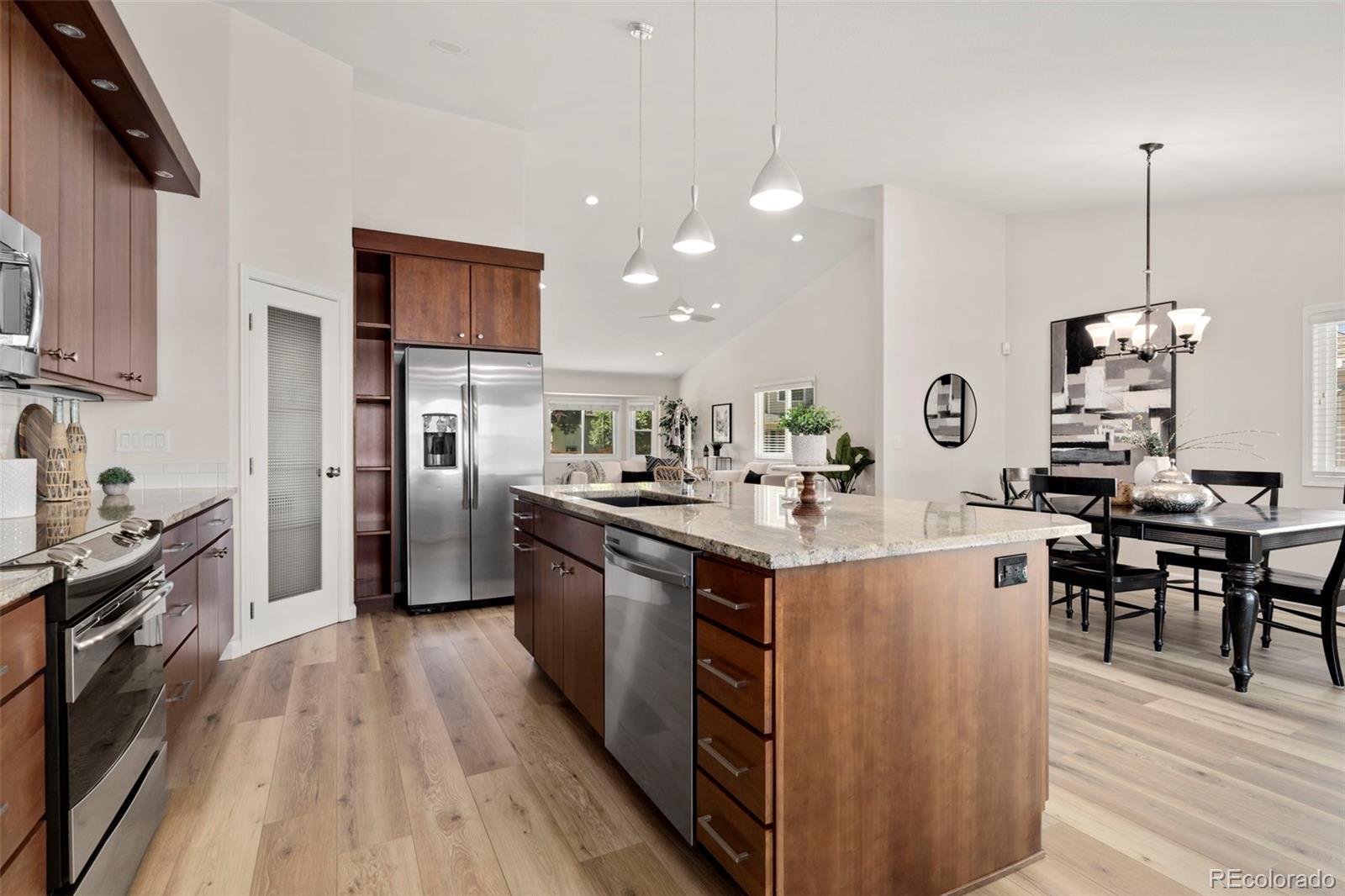 MLS Image #11 for 1493  park drive,loveland, Colorado