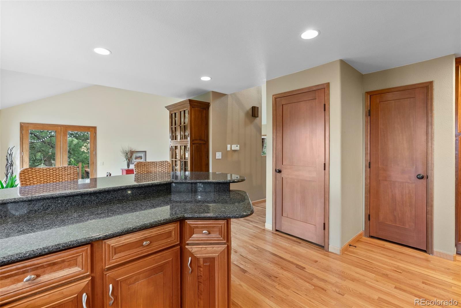 MLS Image #18 for 318  defrance court,golden, Colorado